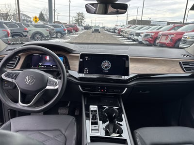 2025 Volkswagen Atlas 2.0T SE w/Technology