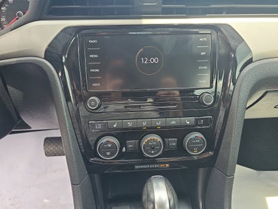 2021 Volkswagen Passat 2.0T SE
