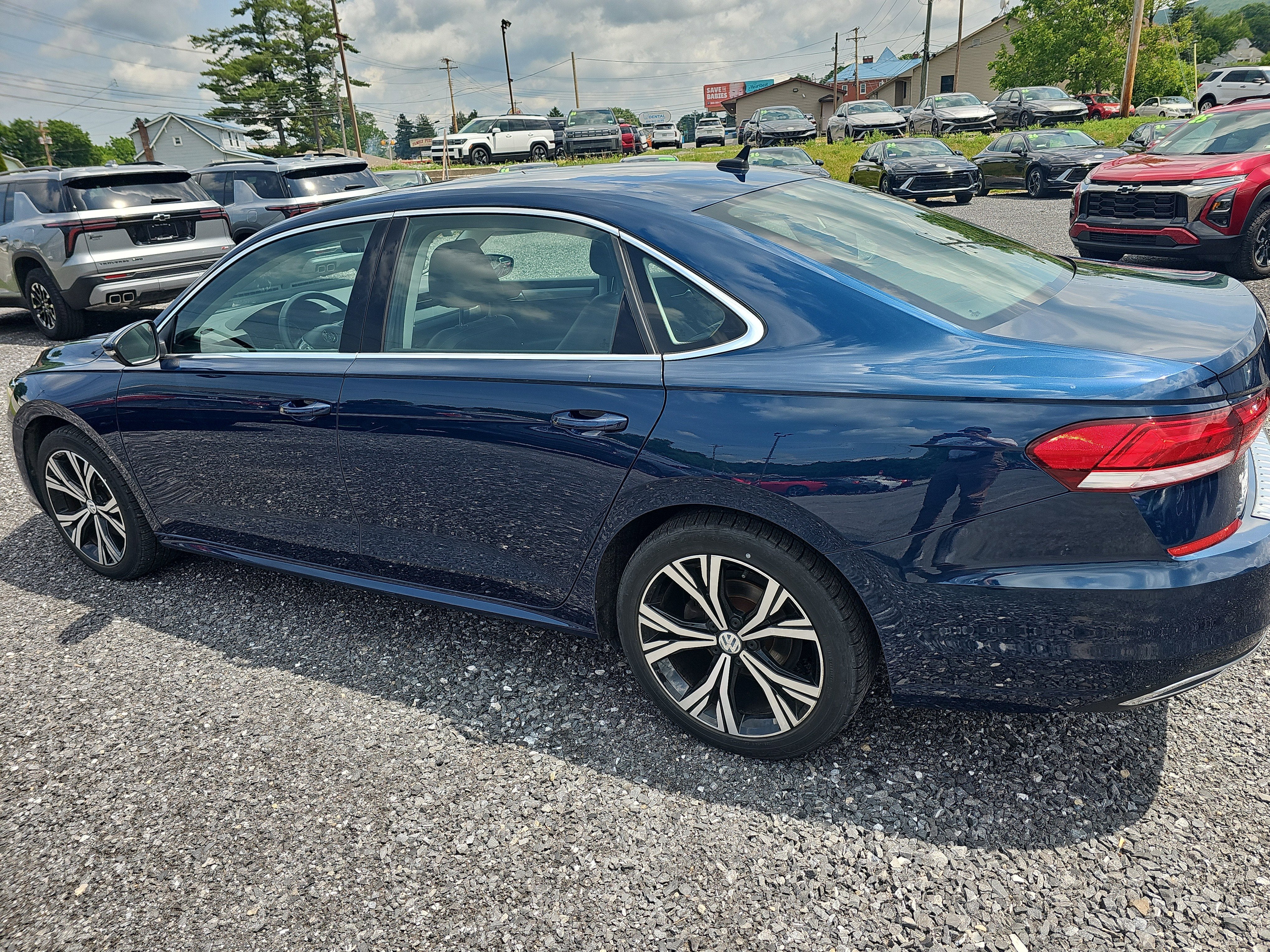 2021 Volkswagen Passat 2.0T SE