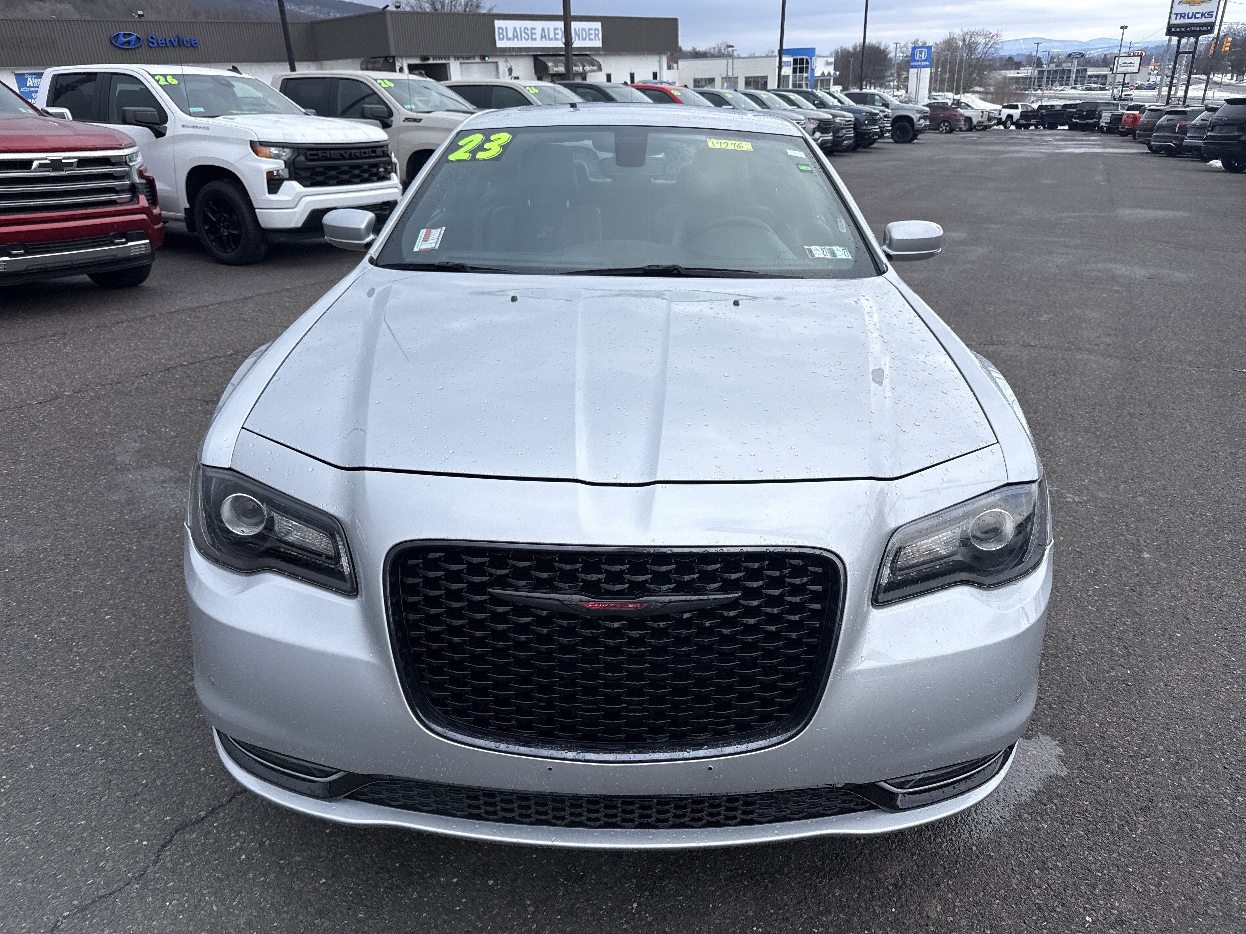 2023 Chrysler 300 300S