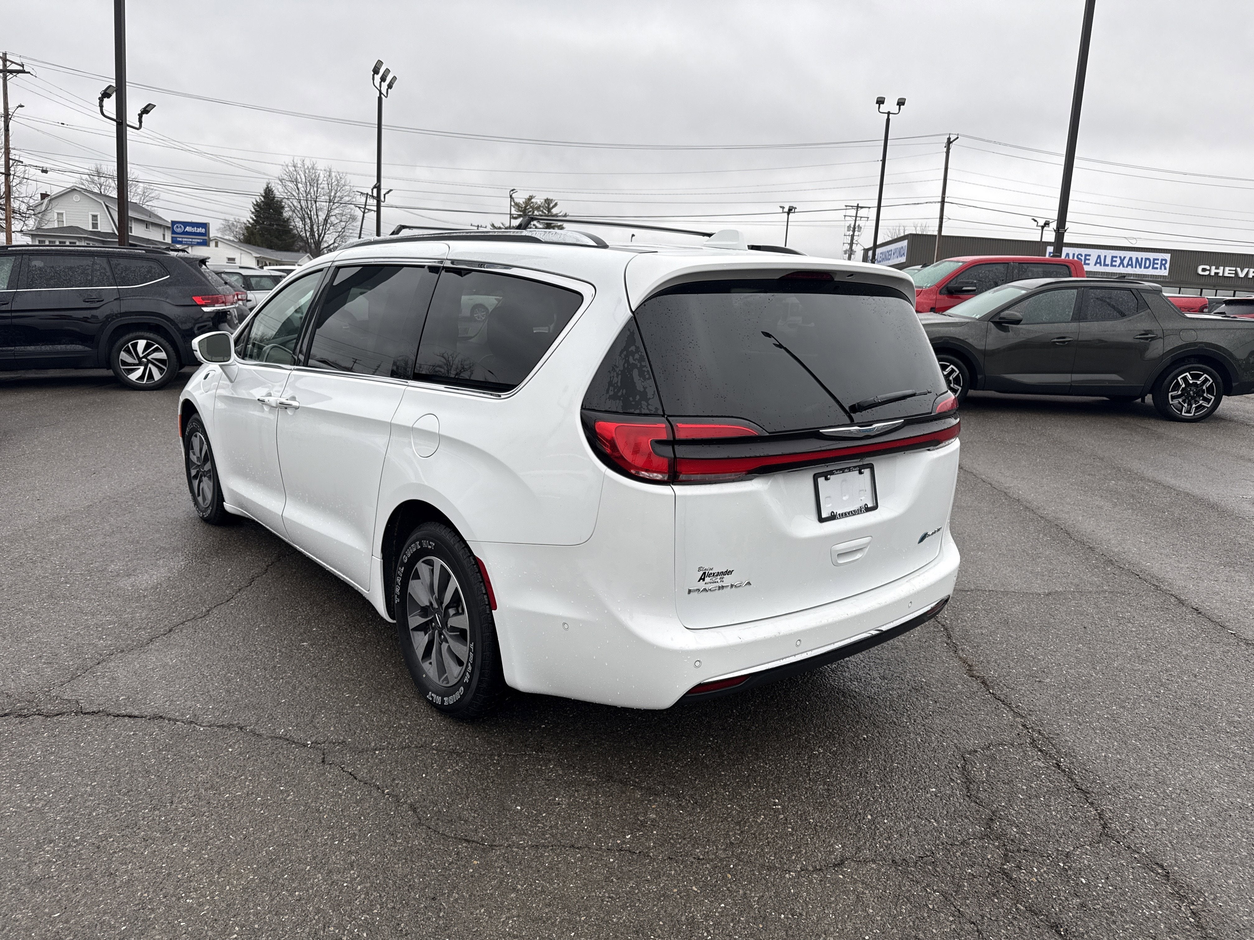 2021 Chrysler Pacifica Hybrid Touring L