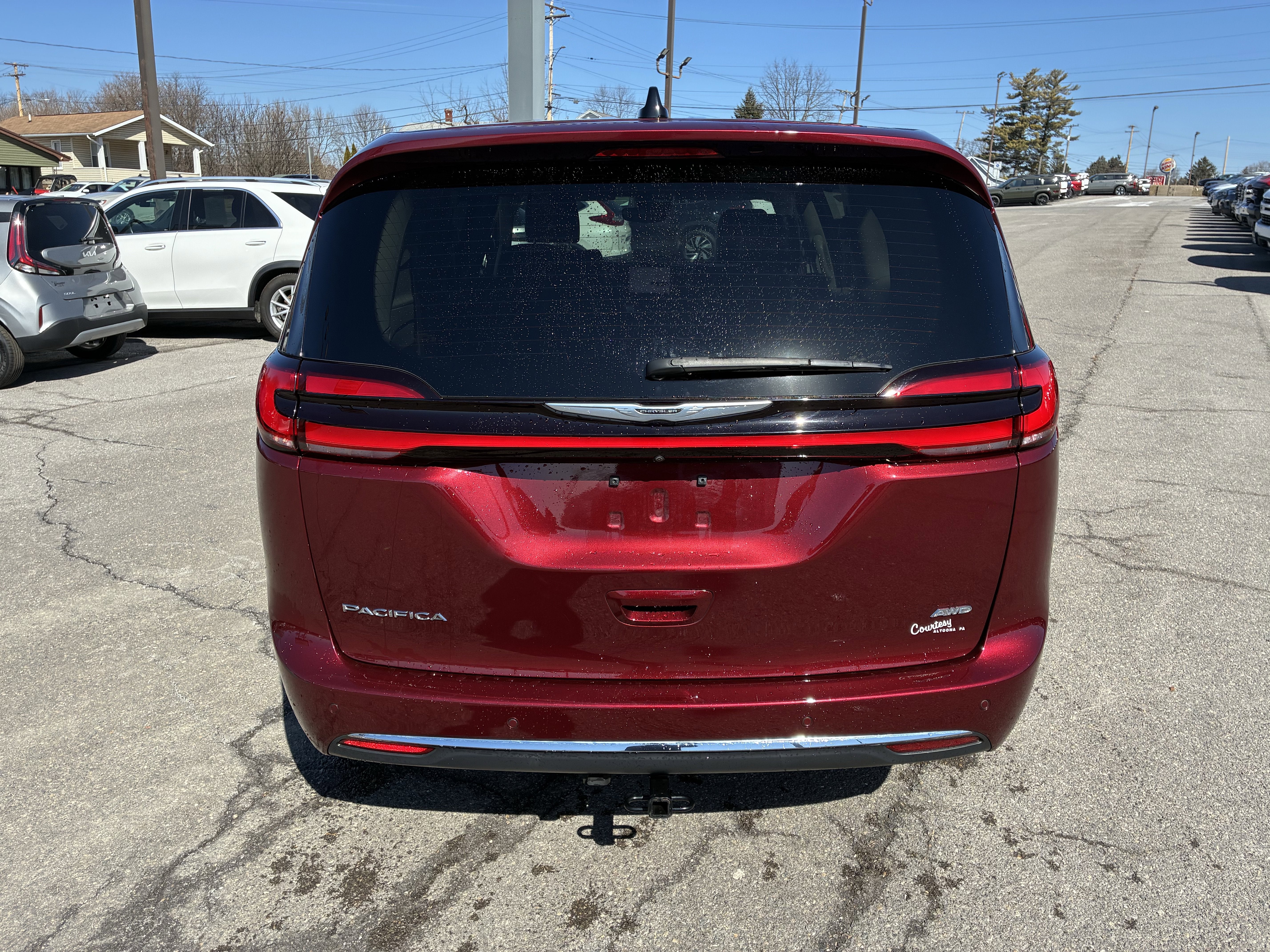 2023 Chrysler Pacifica Touring L