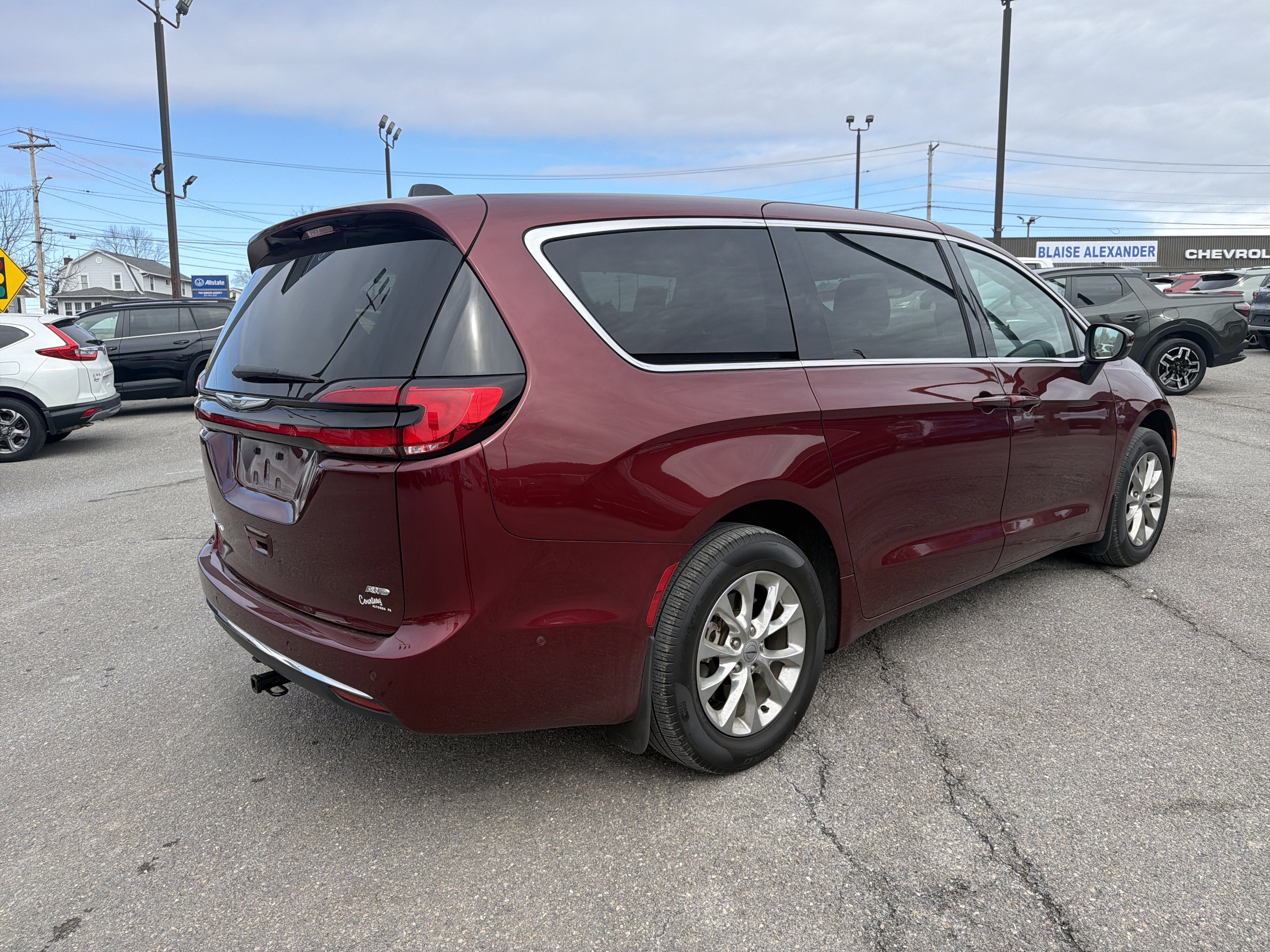 2023 Chrysler Pacifica Touring L