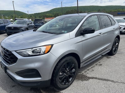 2022 Ford Edge SE