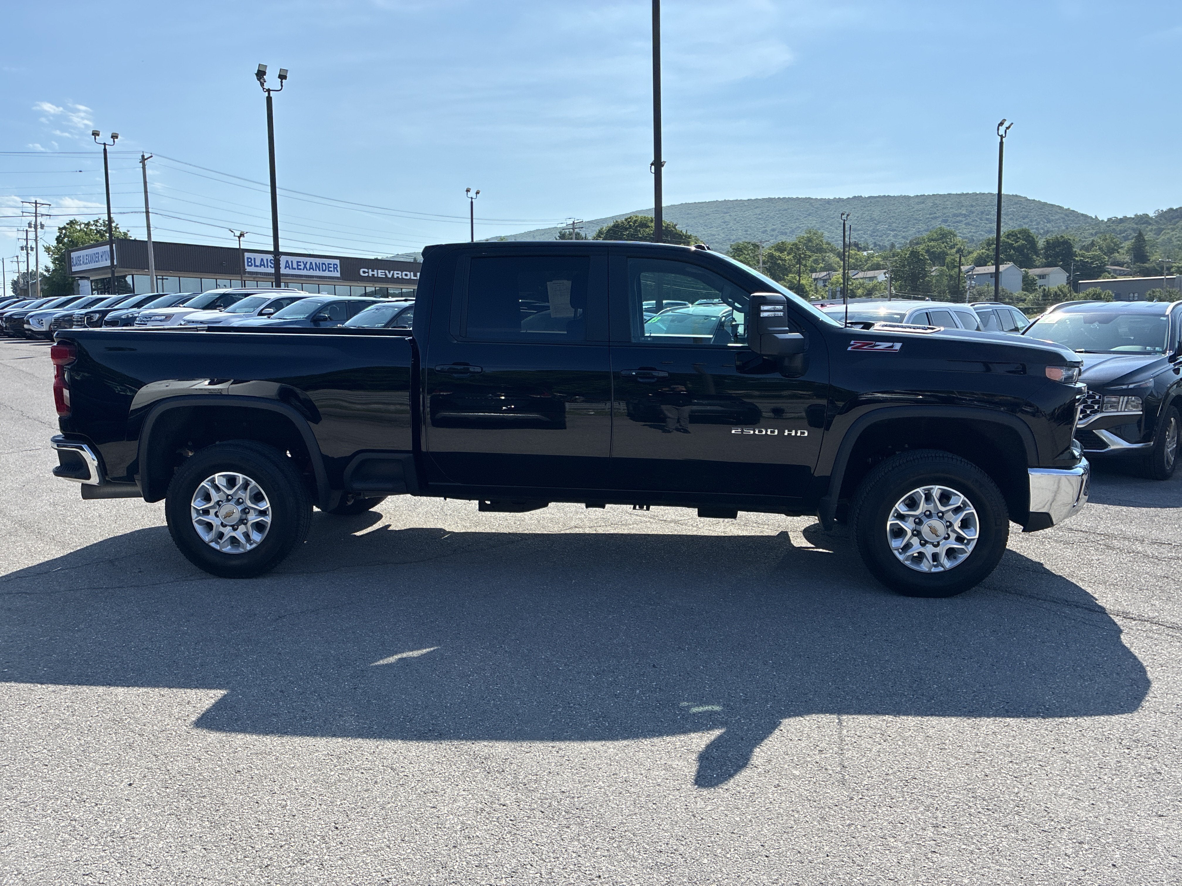 2025 Chevrolet Silverado 2500HD LT