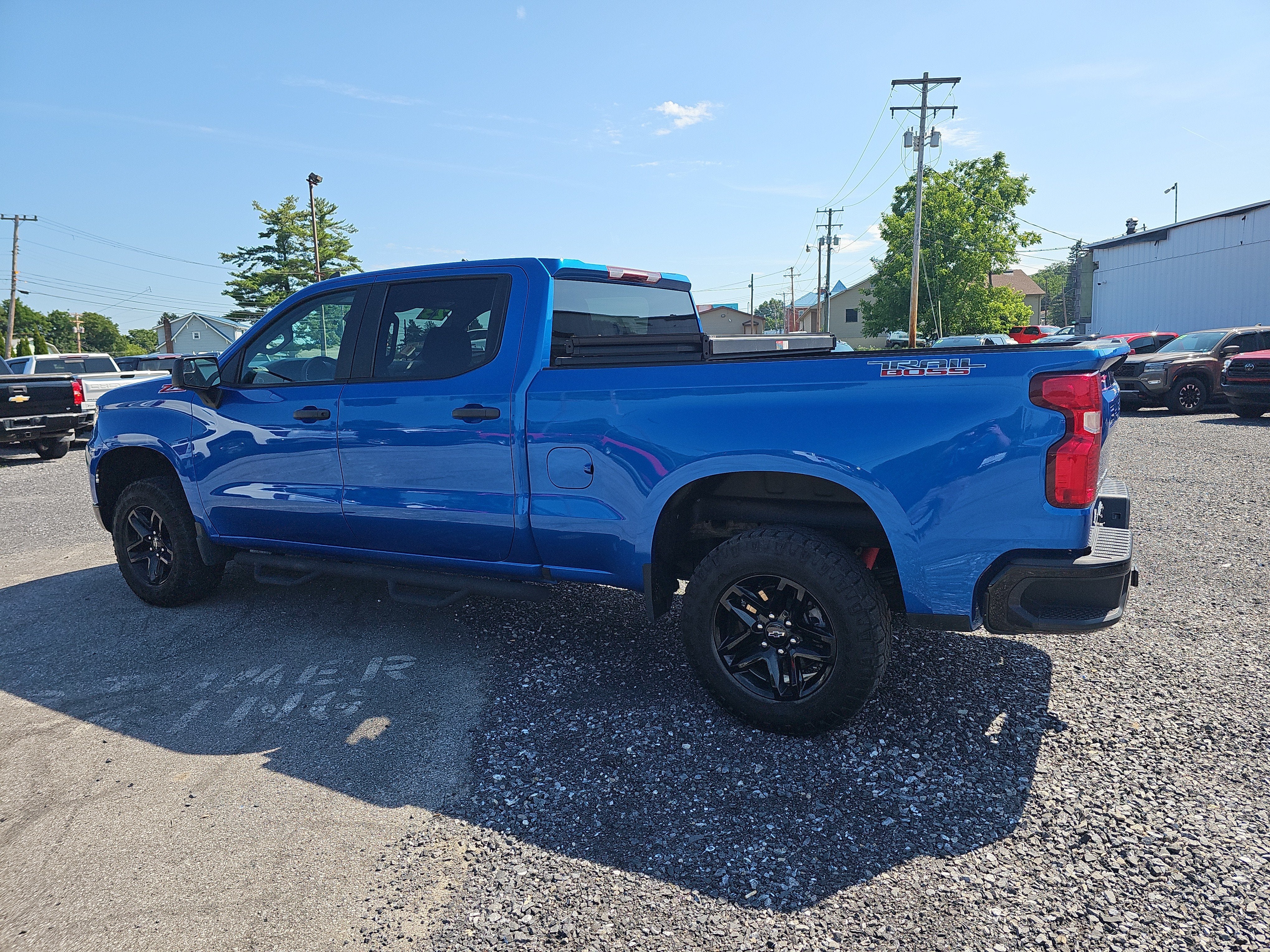 2023 Chevrolet Silverado 1500 Custom Trail Boss