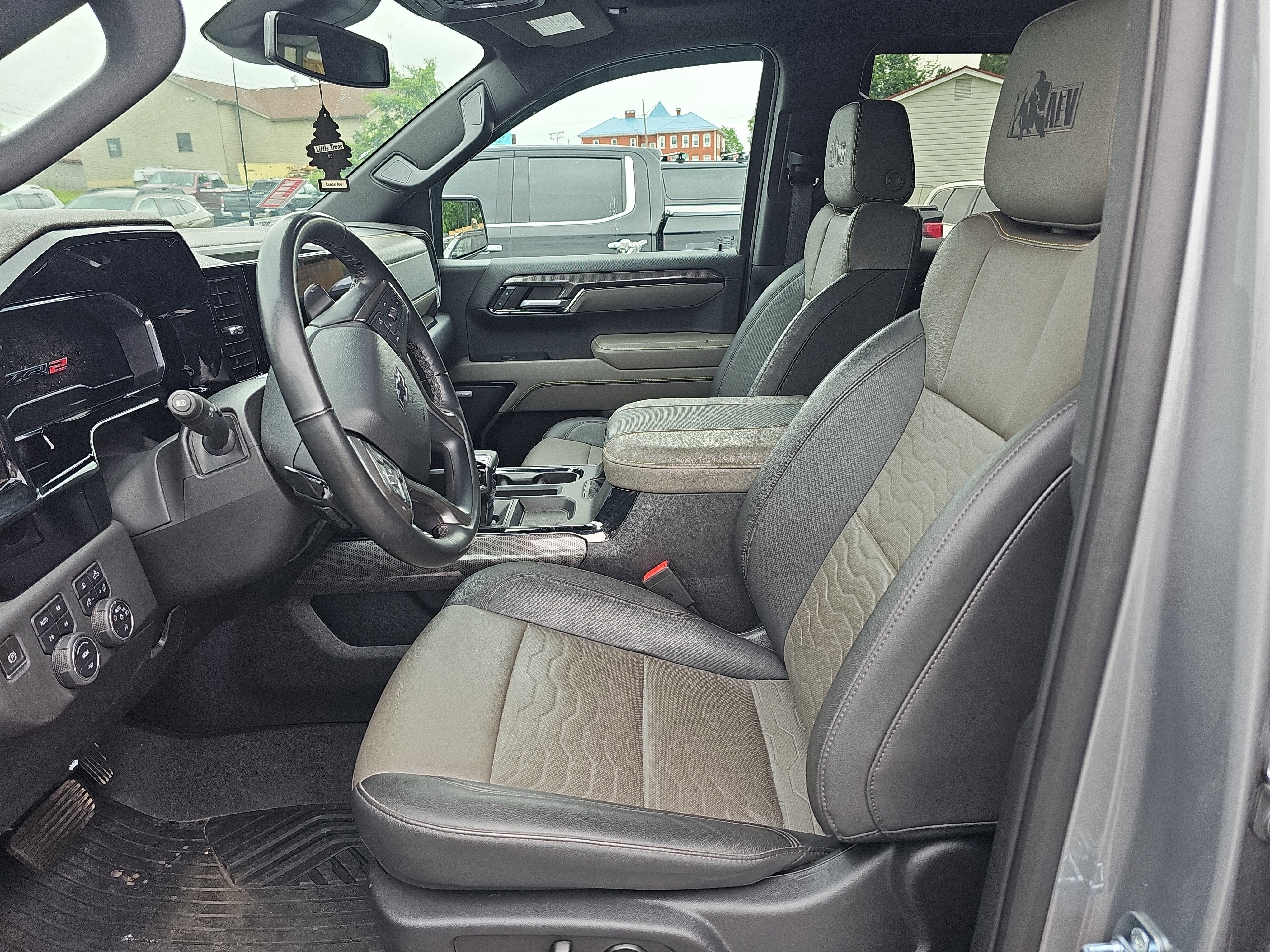 2023 Chevrolet Silverado 1500 ZR2