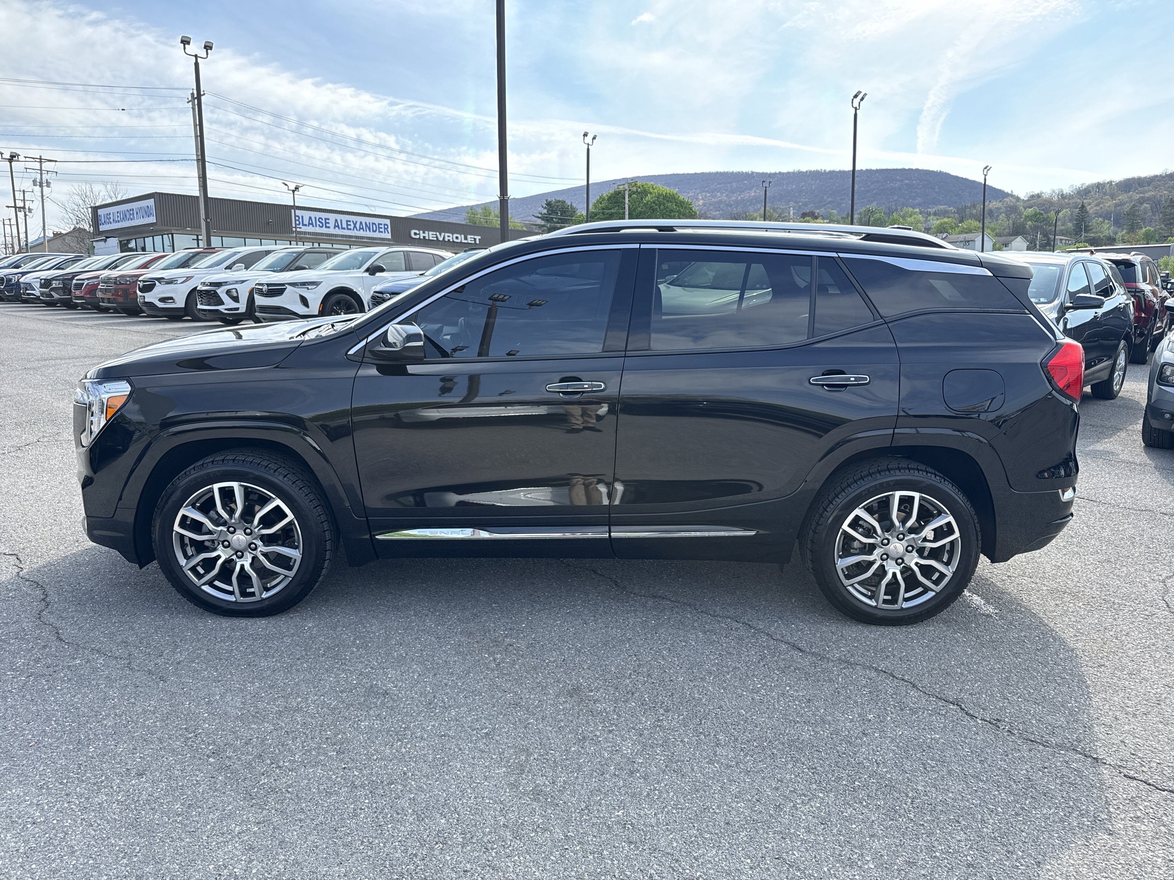 2022 GMC Terrain Denali