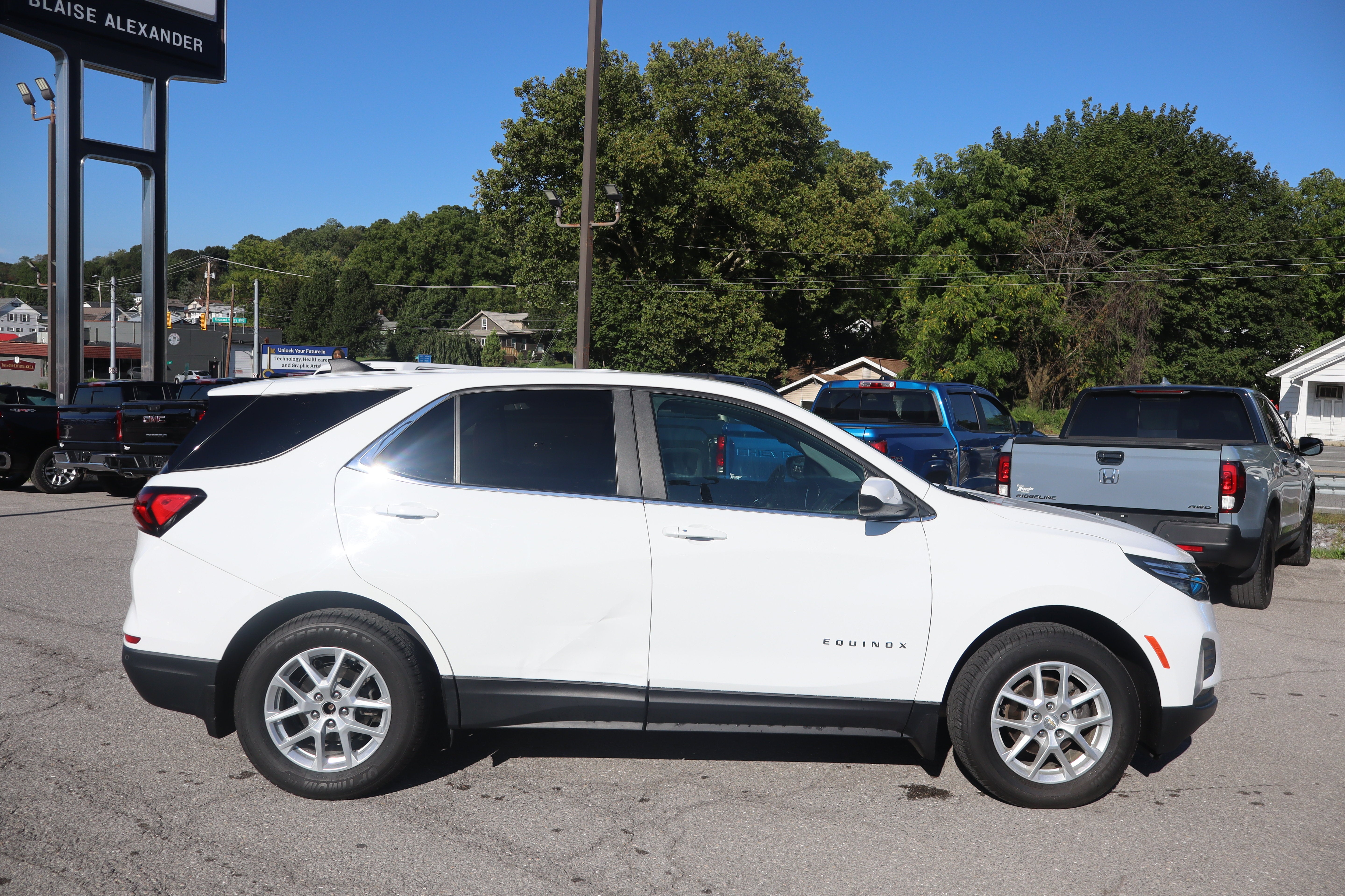 2023 Chevrolet Equinox LT