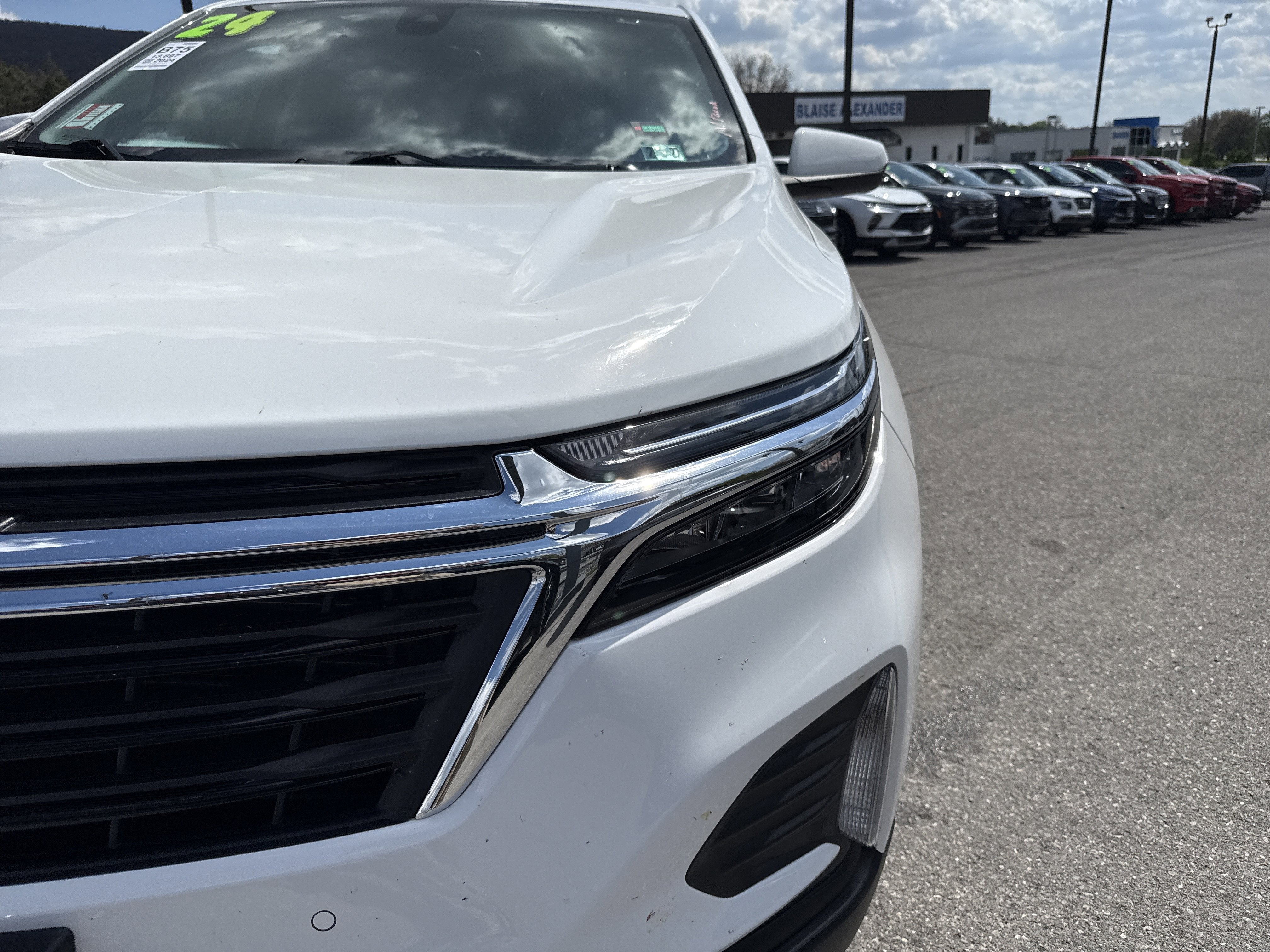 2024 Chevrolet Equinox LT