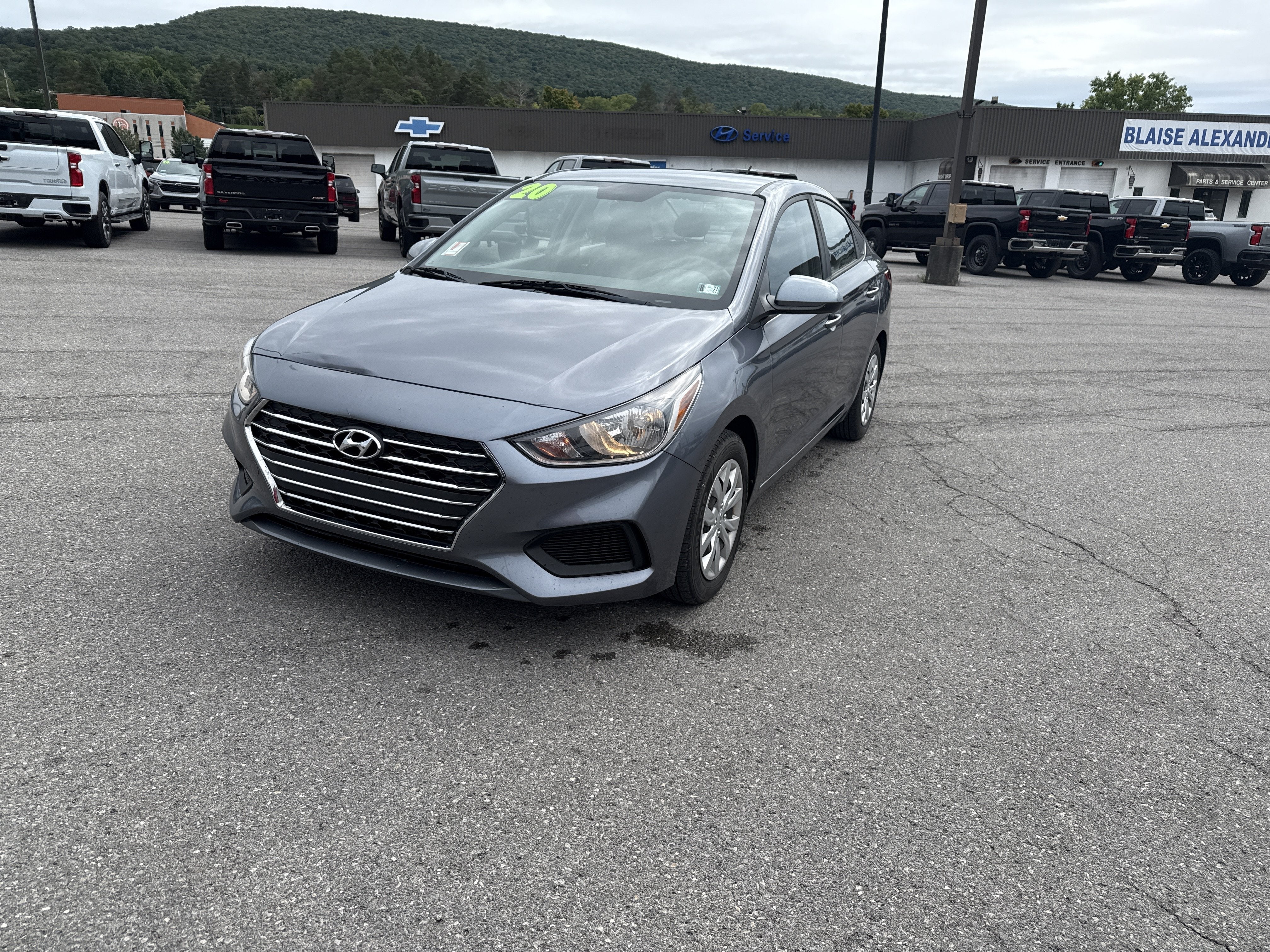 2020 Hyundai Accent SE