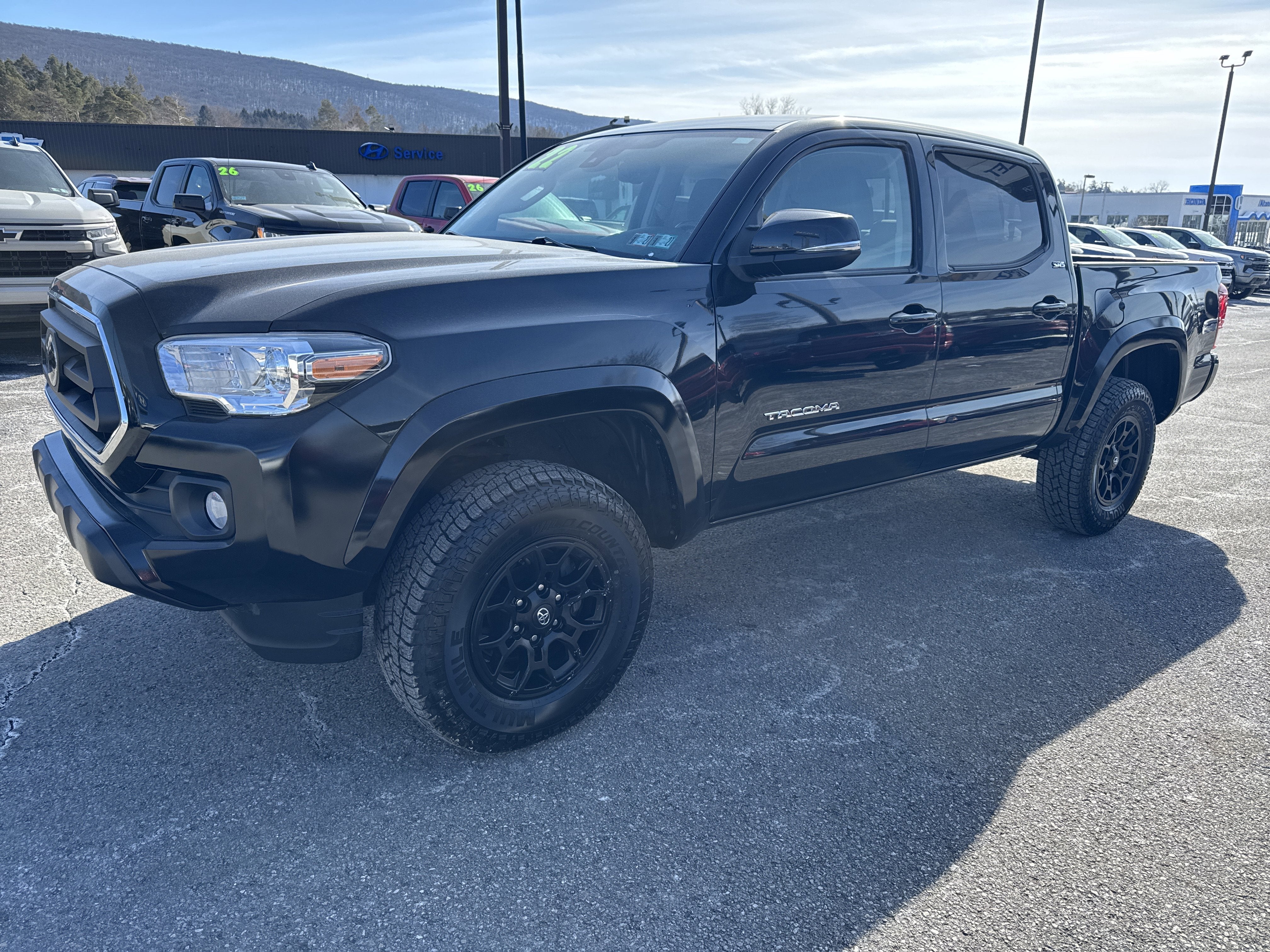 2022 Toyota Tacoma 4WD SR