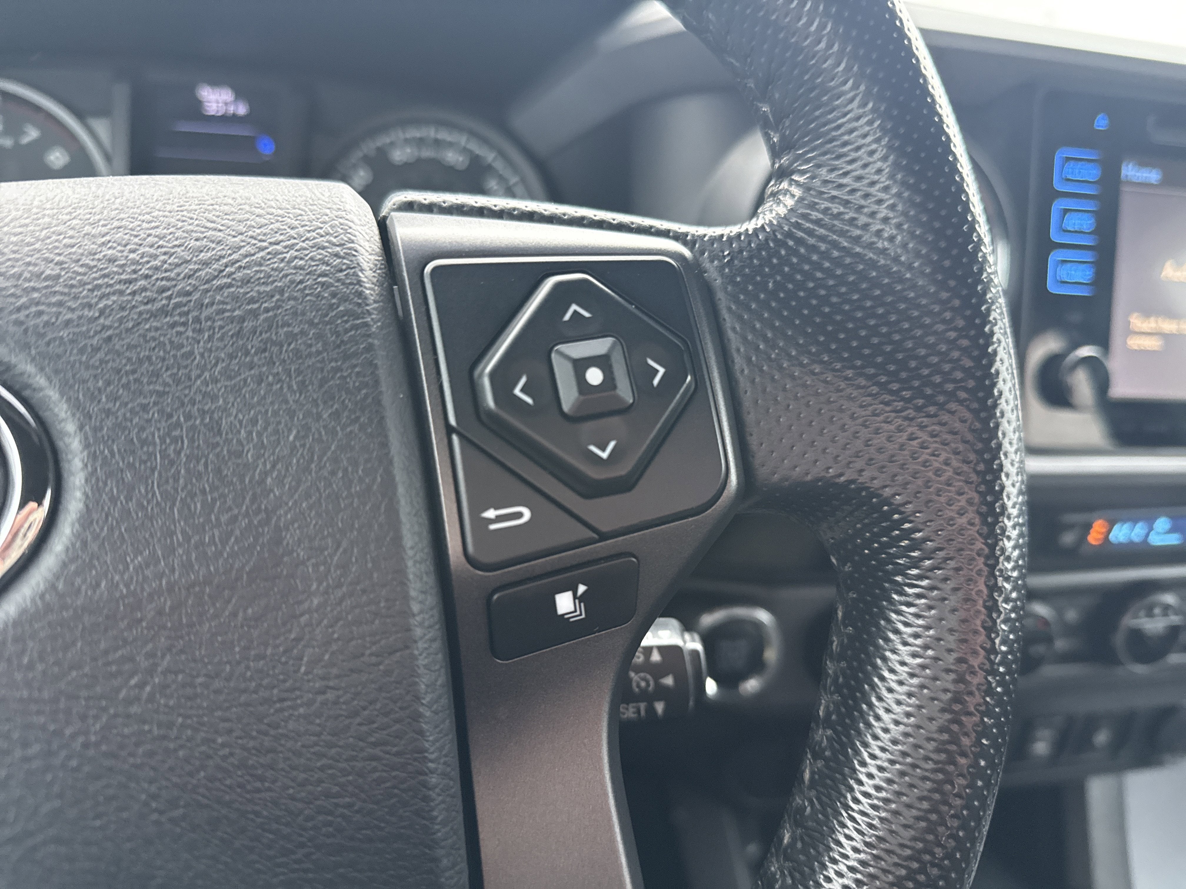 2016 Toyota Tacoma TRD Sport