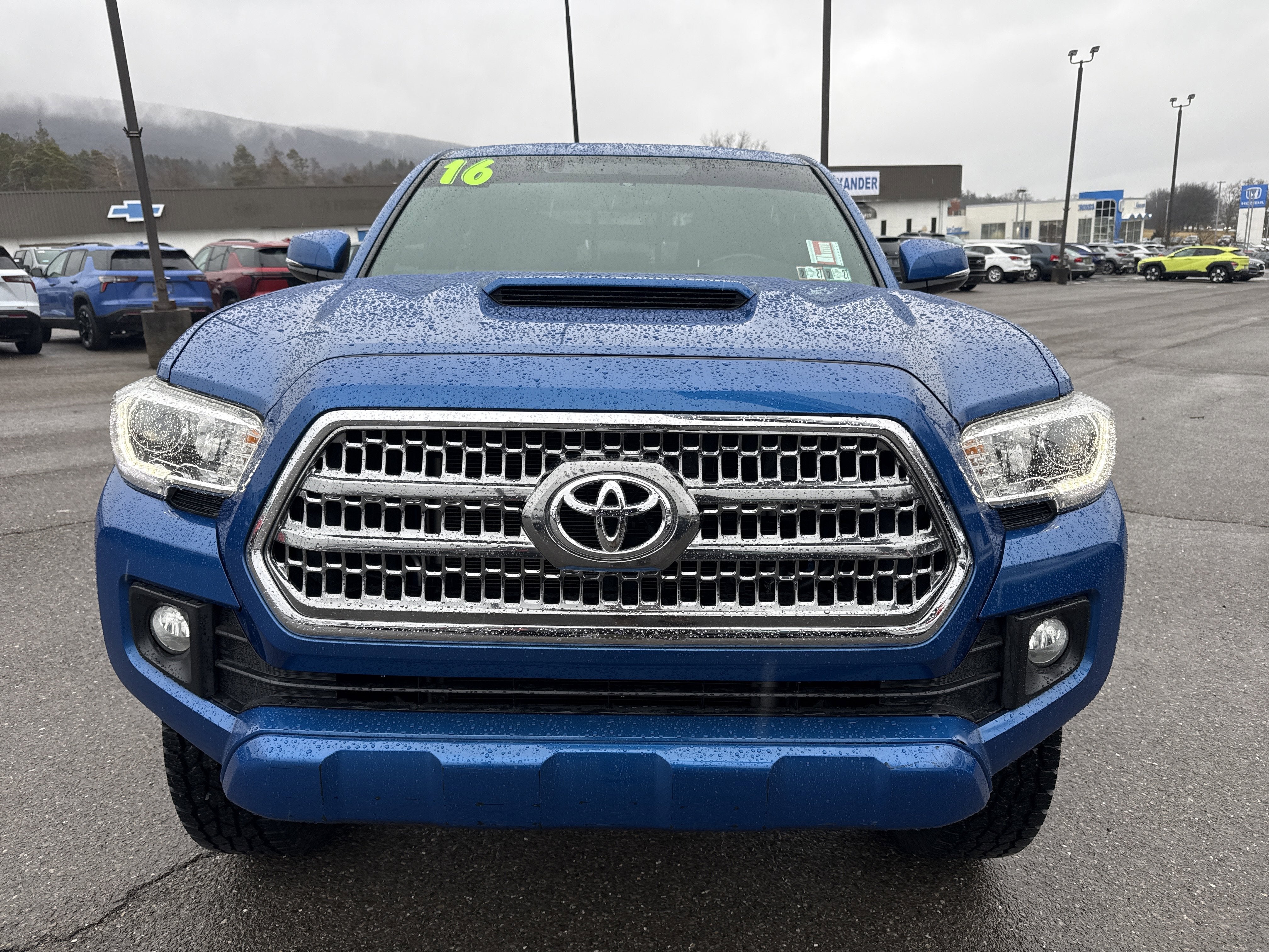 2016 Toyota Tacoma TRD Sport