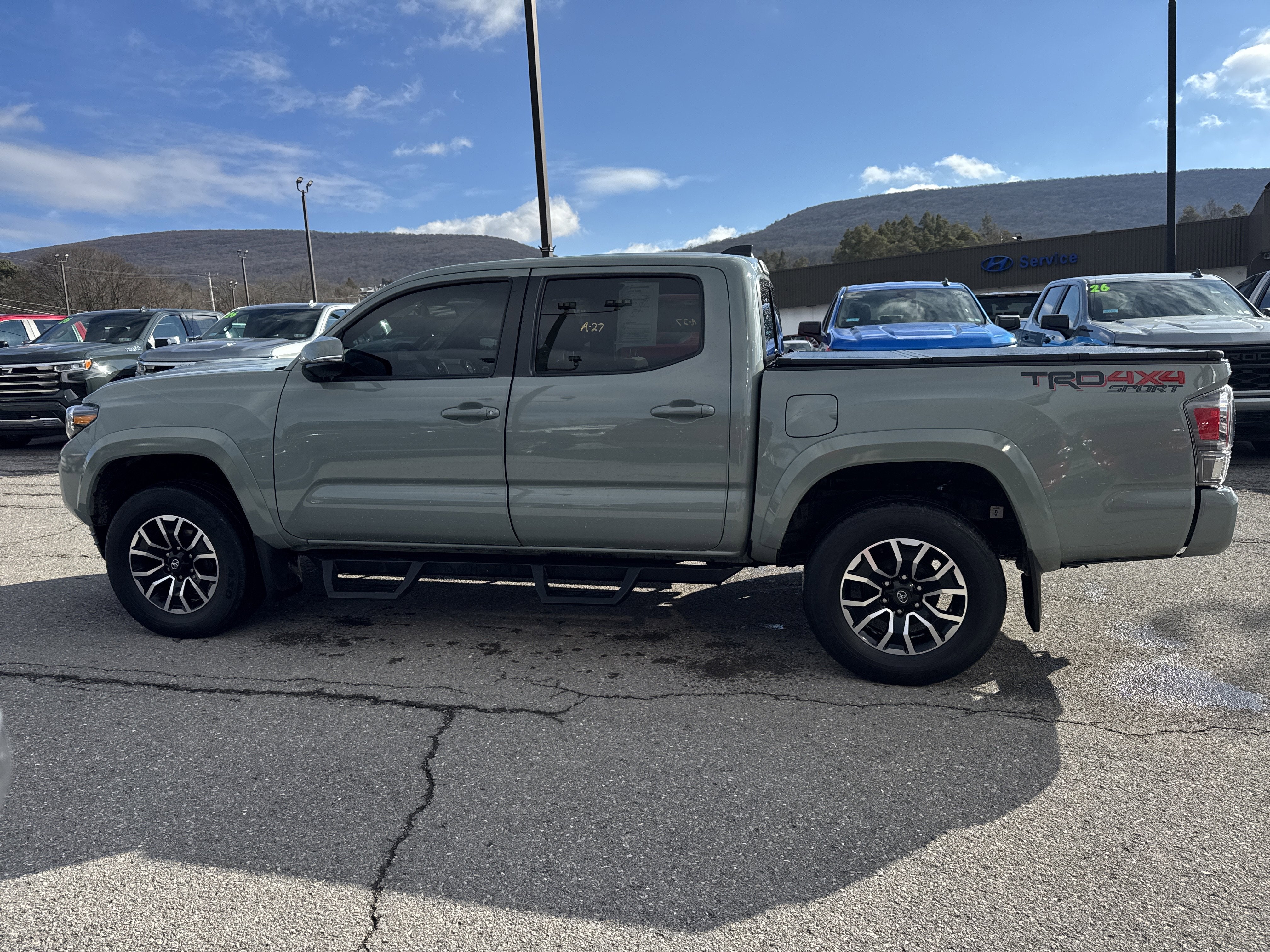 2022 Toyota Tacoma 4WD TRD Sport