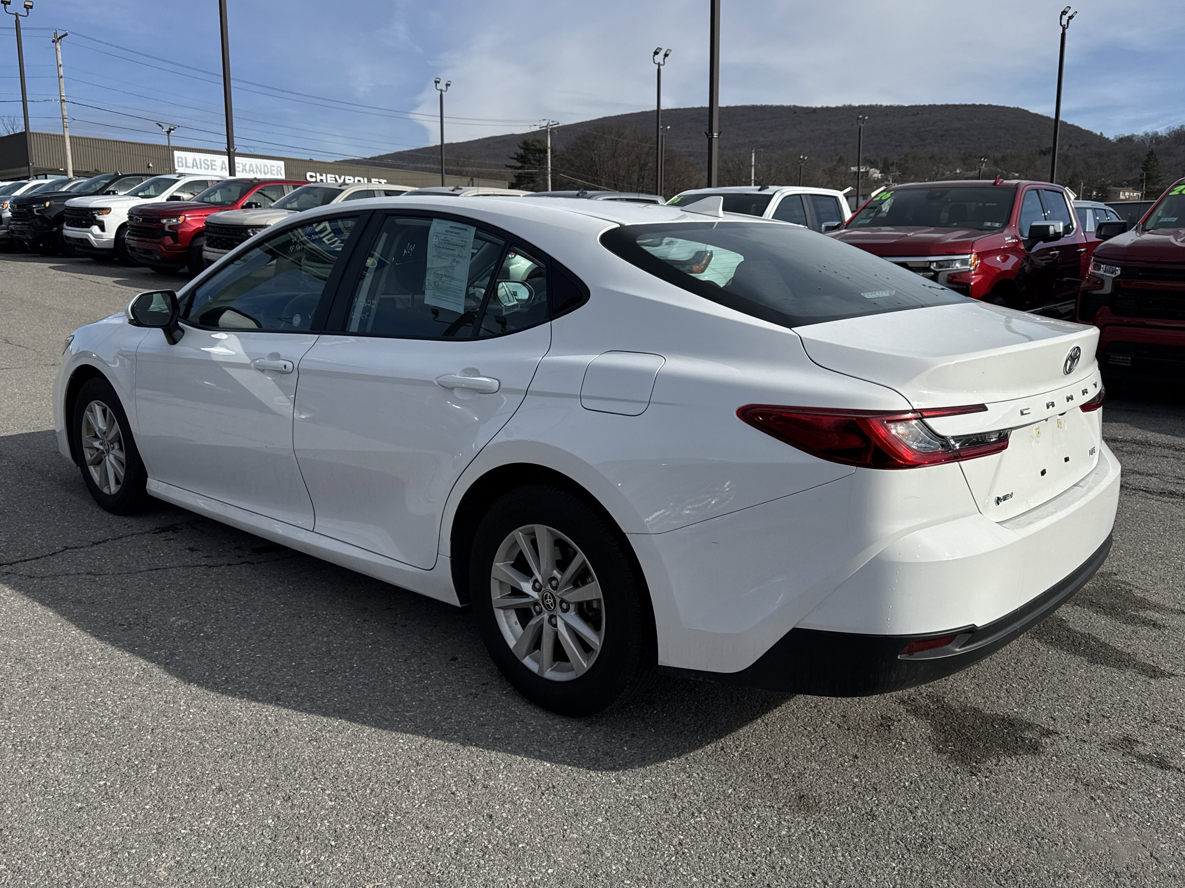 2025 Toyota Camry LE