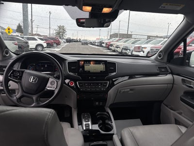 2022 Honda Pilot Touring 7-Passenger