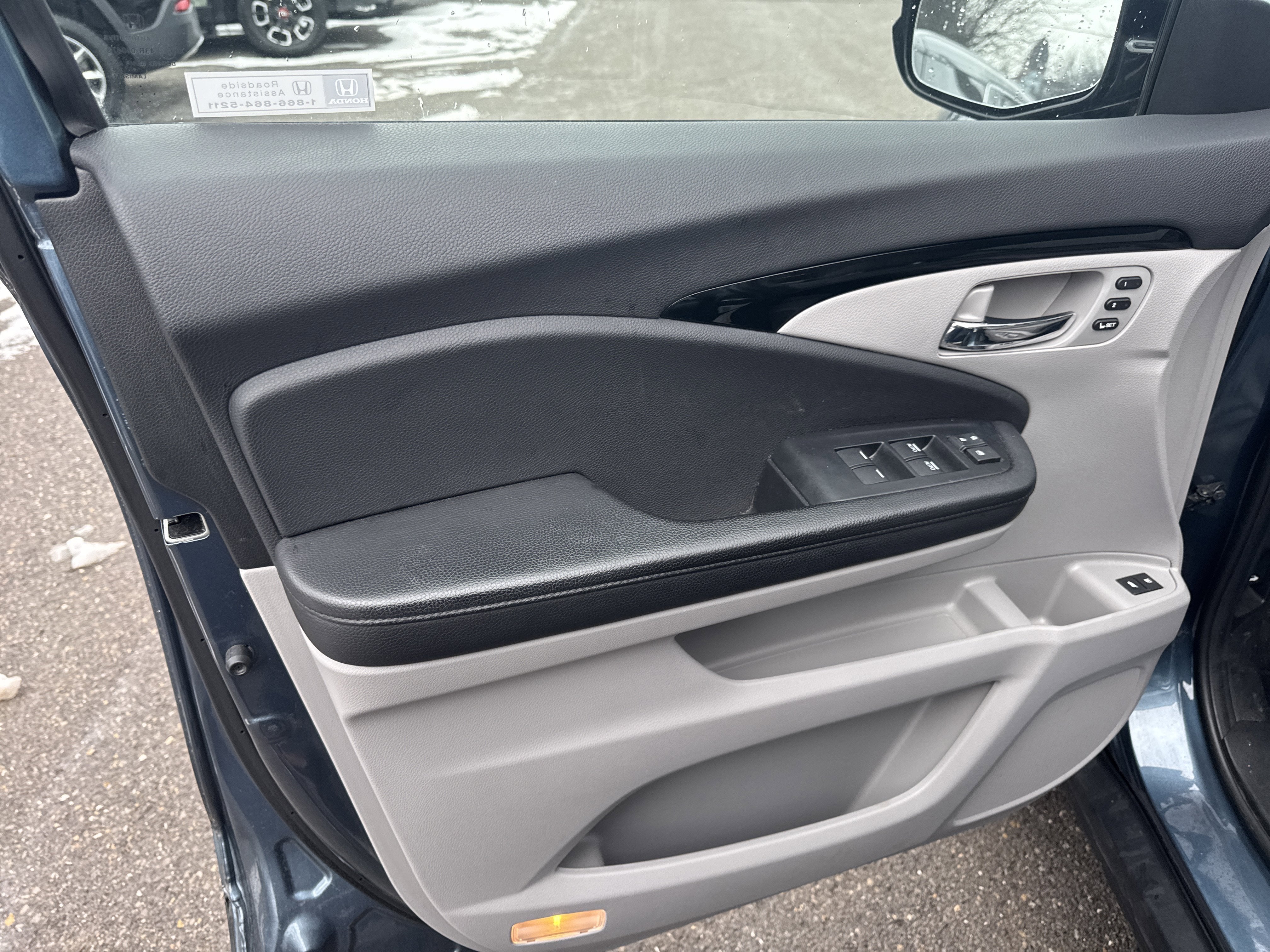 2022 Honda Pilot Touring 7-Passenger