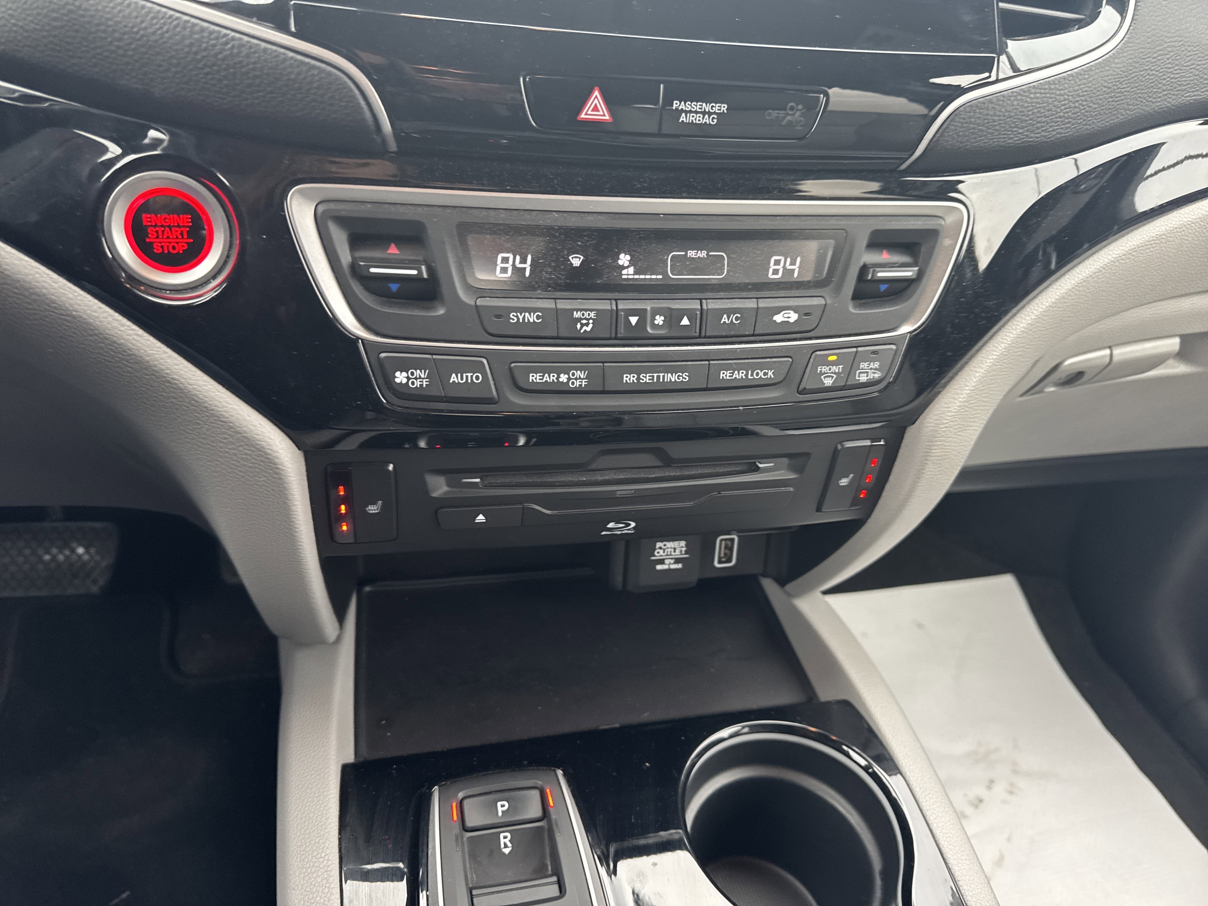 2022 Honda Pilot Touring 7-Passenger