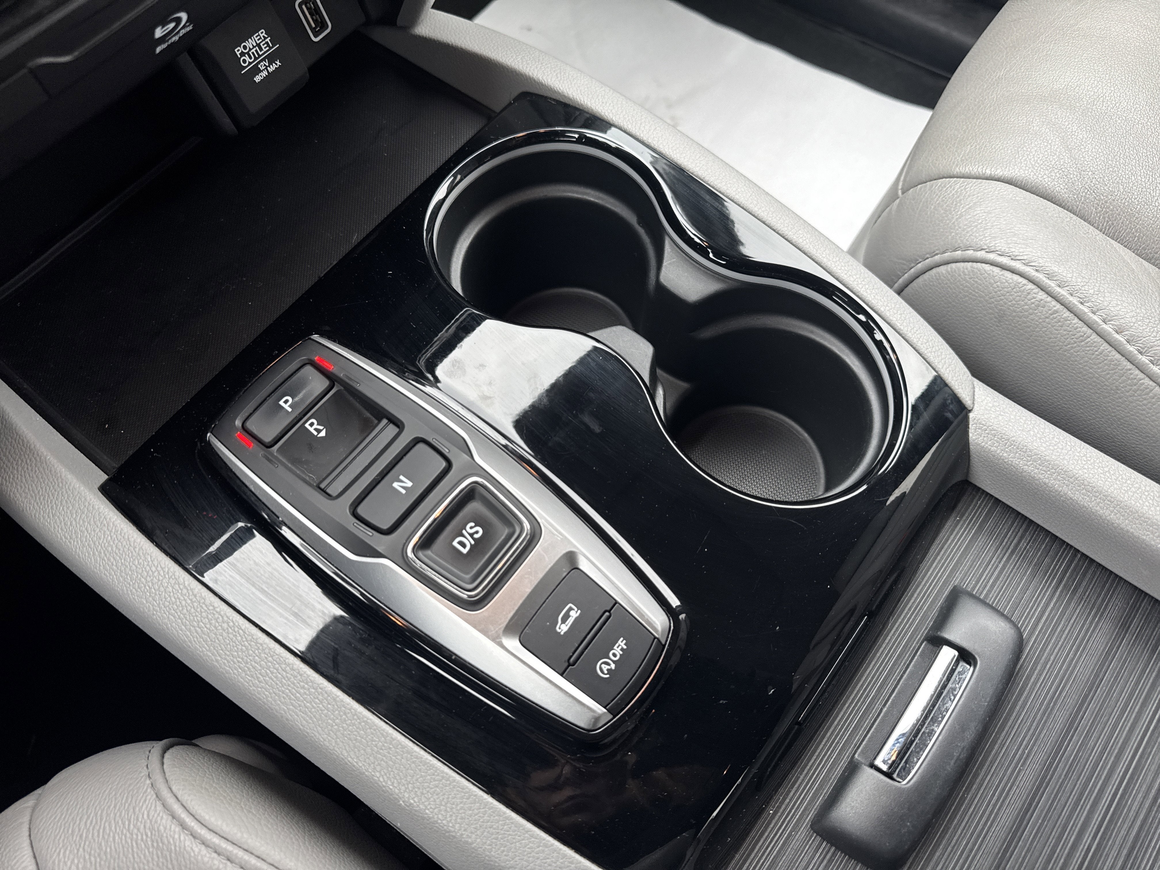 2022 Honda Pilot Touring 7-Passenger