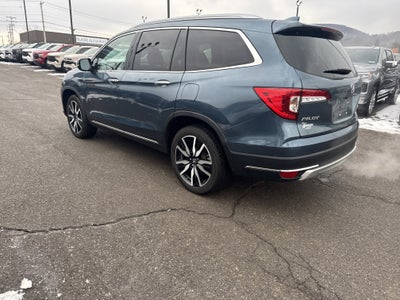 2022 Honda Pilot Touring 7-Passenger