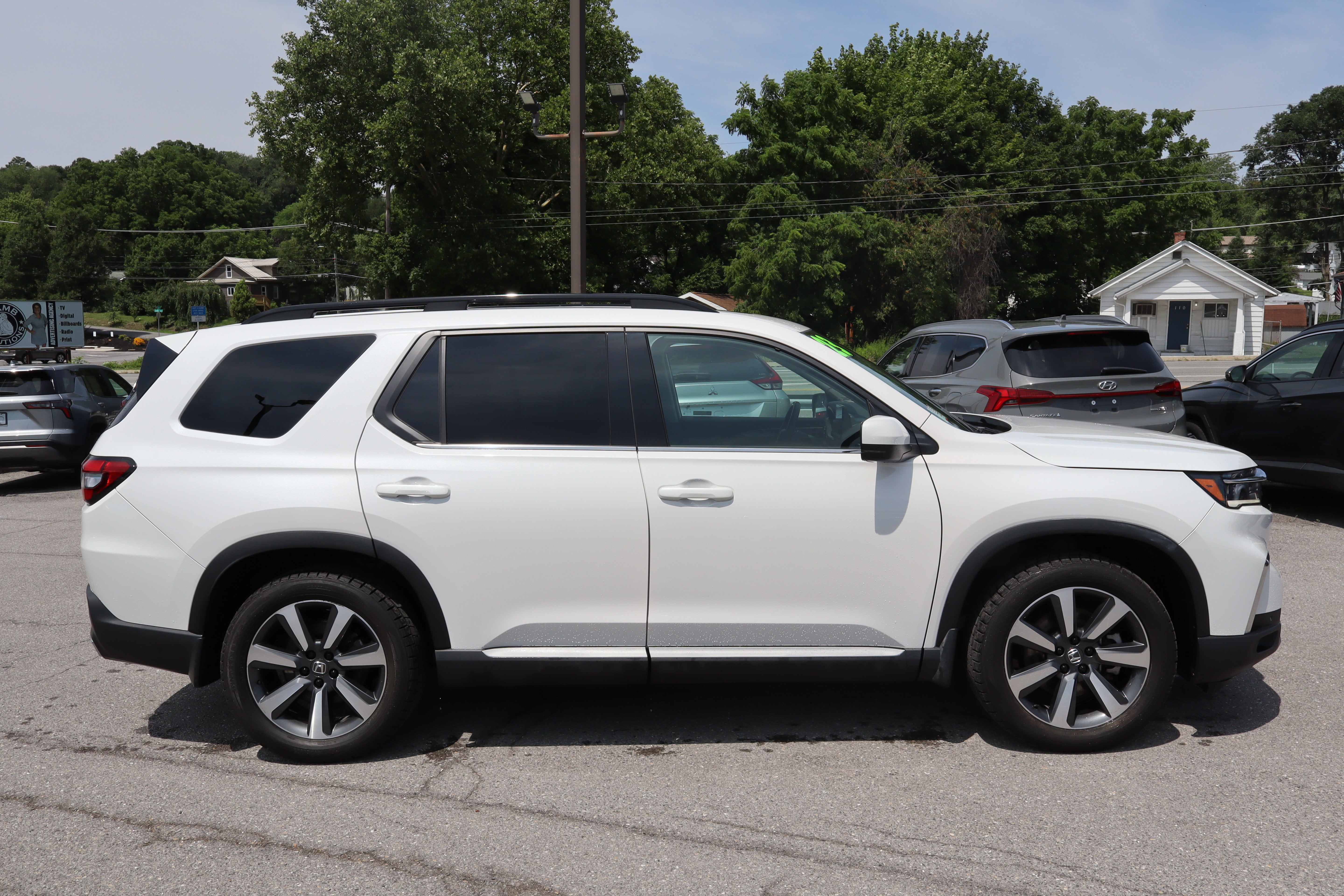 2023 Honda Pilot Touring
