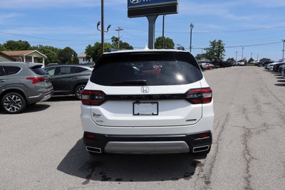 2023 Honda Pilot Touring