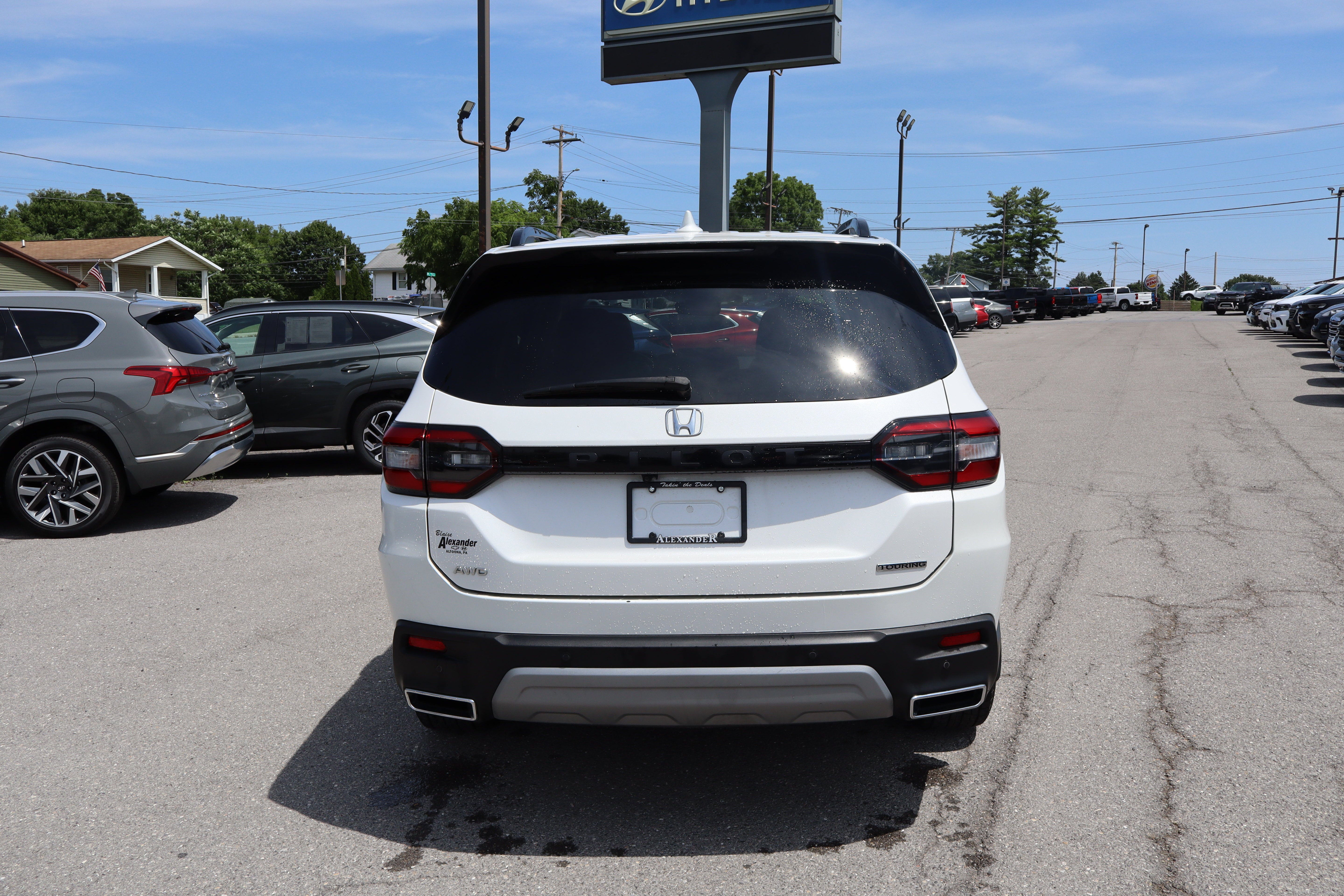 2023 Honda Pilot Touring