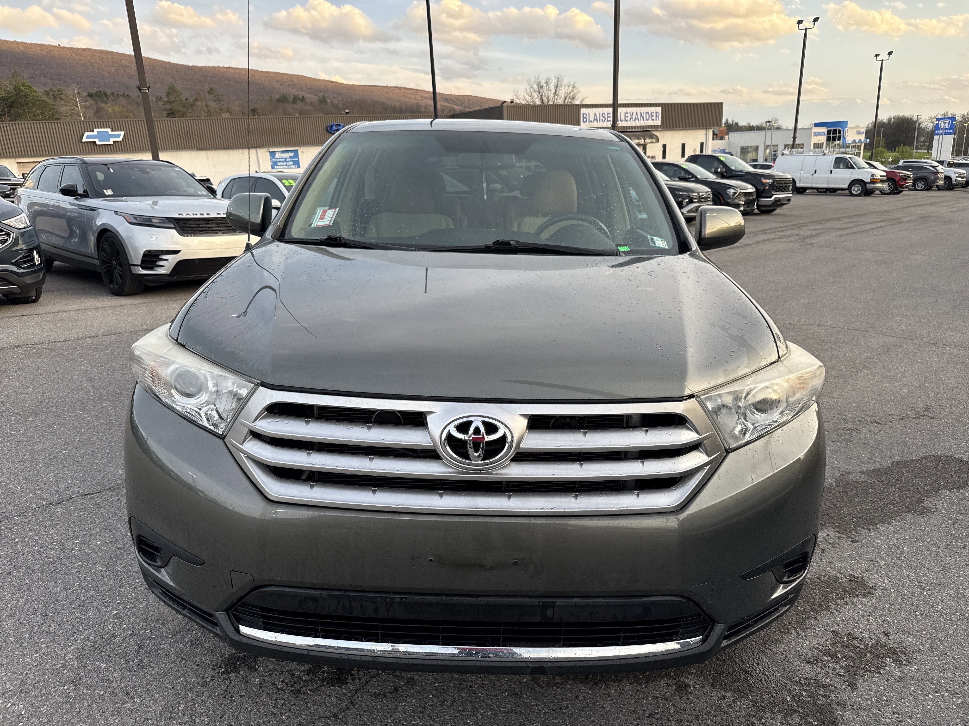 2011 Toyota Highlander Base