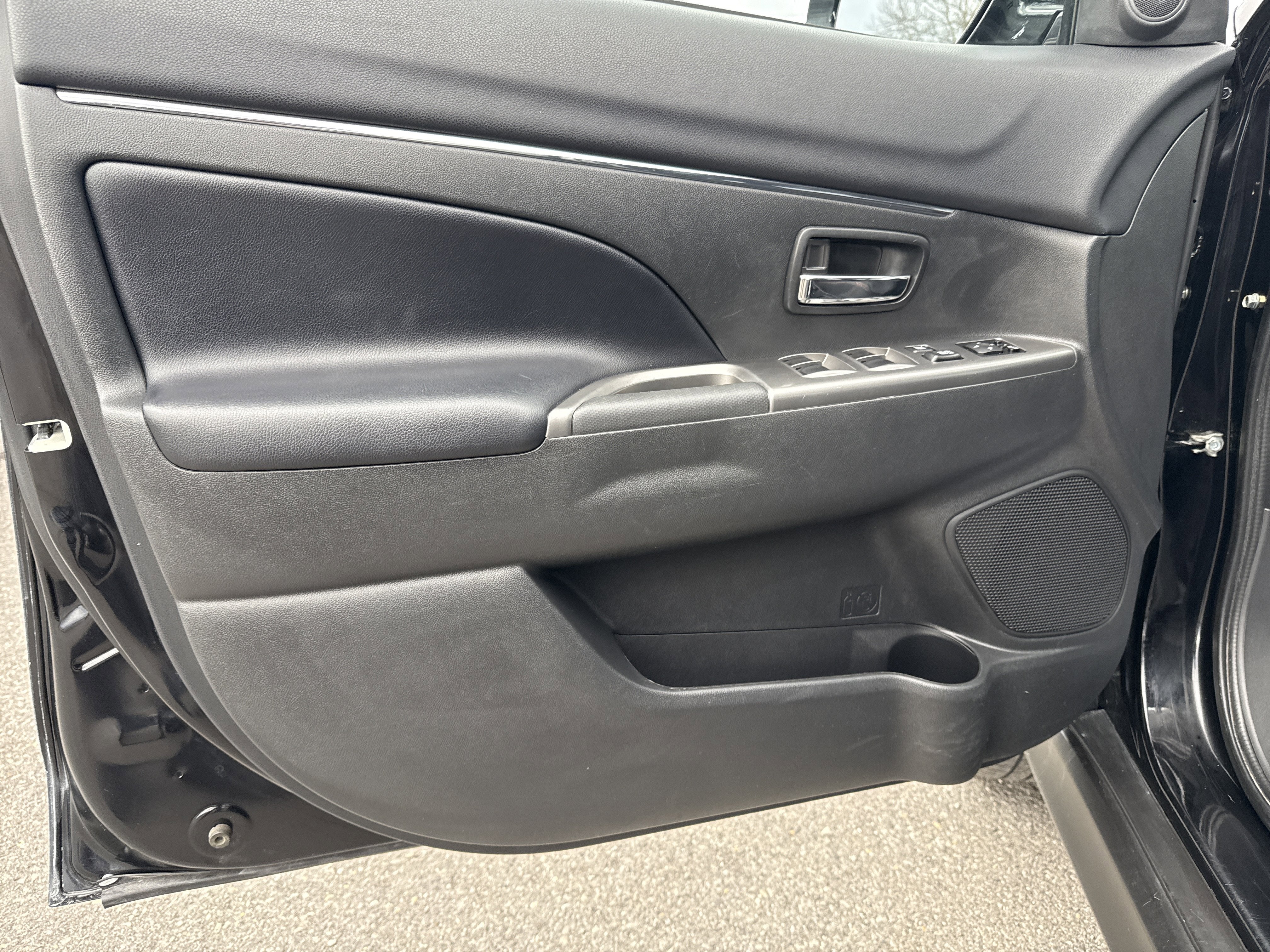 2024 Mitsubishi Outlander Sport 2.0 ES
