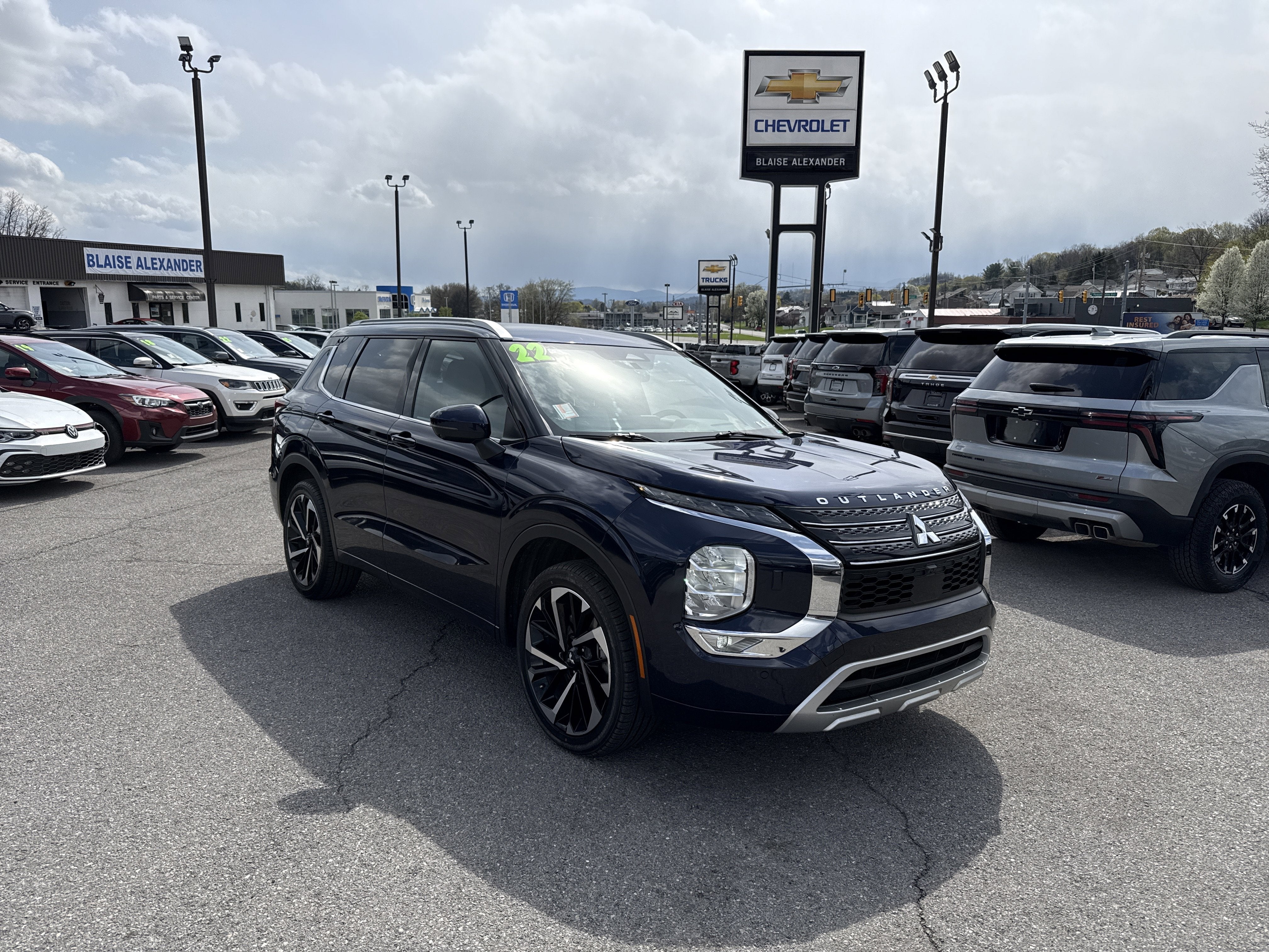 2022 Mitsubishi Outlander SEL