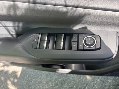 2023 Toyota Prius XLE
