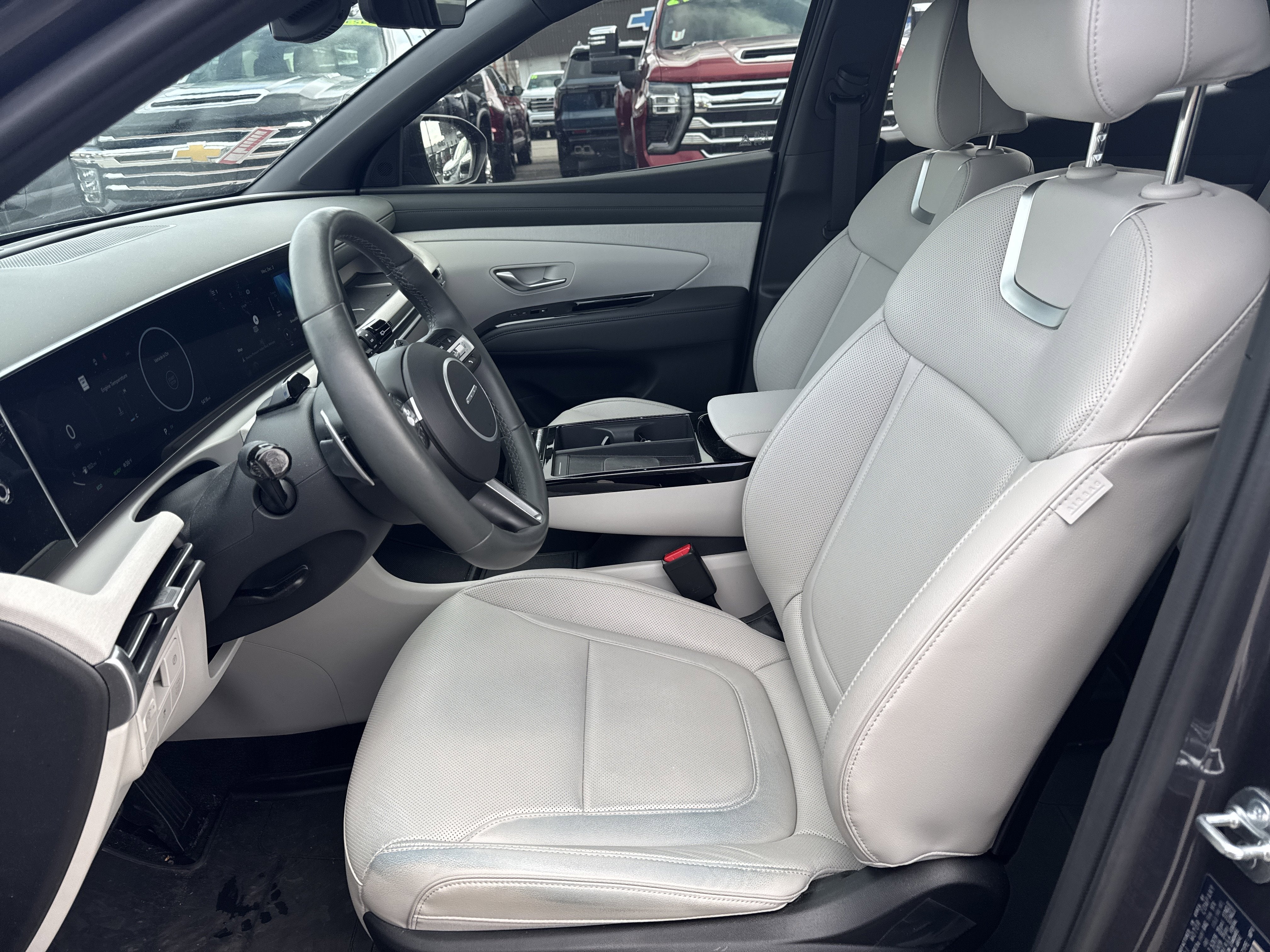 2025 Hyundai Tucson Hybrid Limited