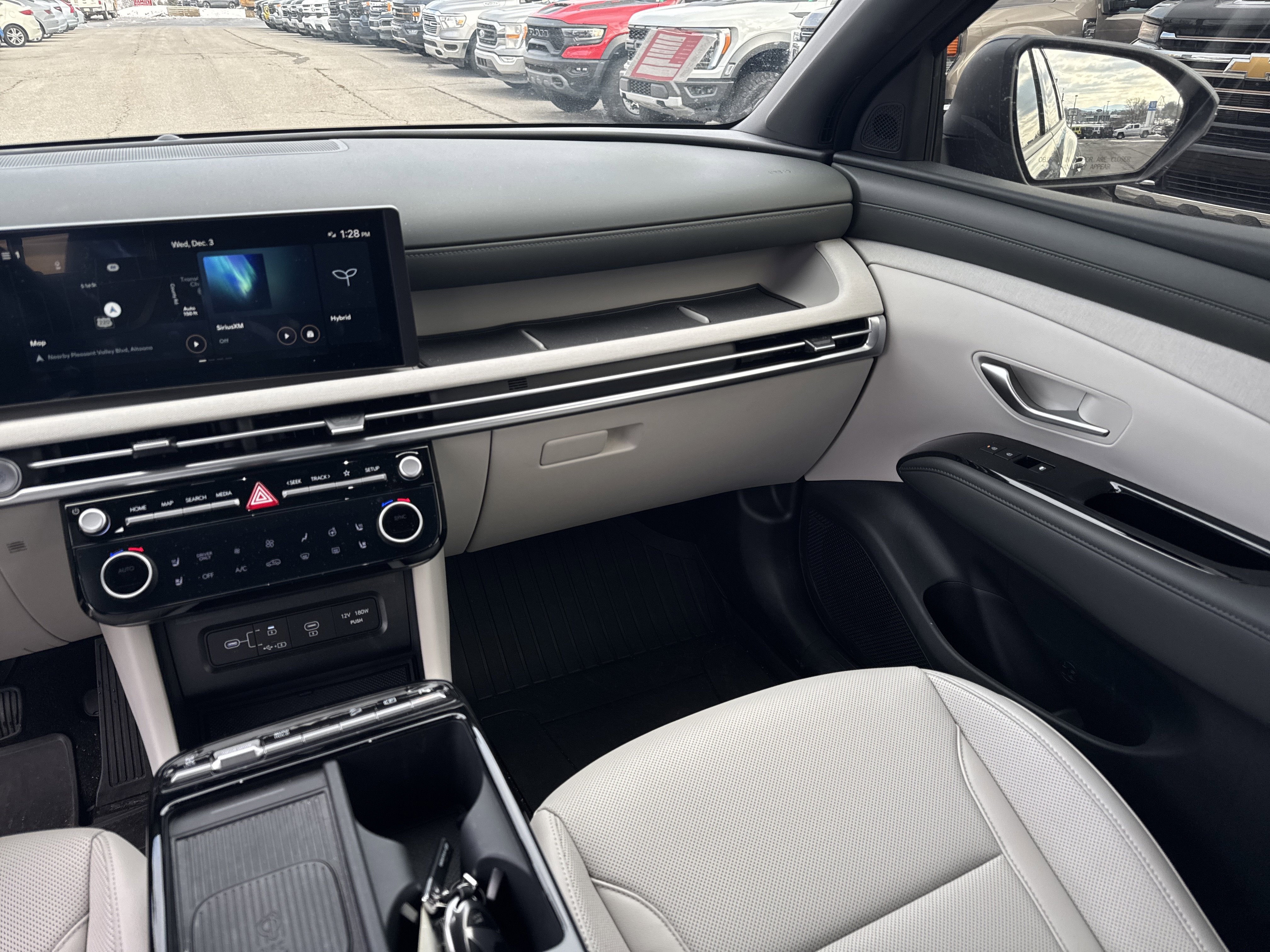 2025 Hyundai Tucson Hybrid Limited