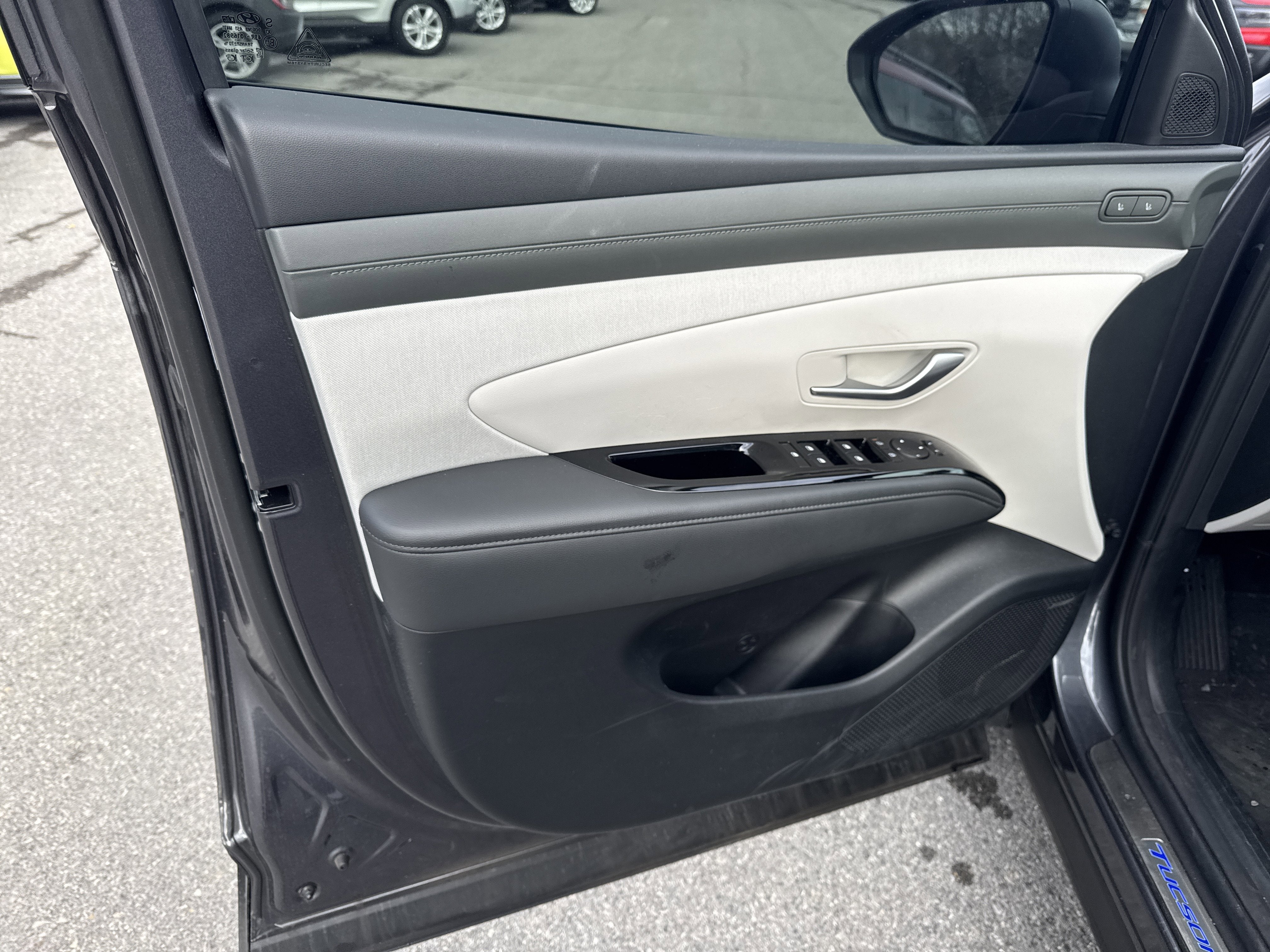 2025 Hyundai Tucson Hybrid Limited