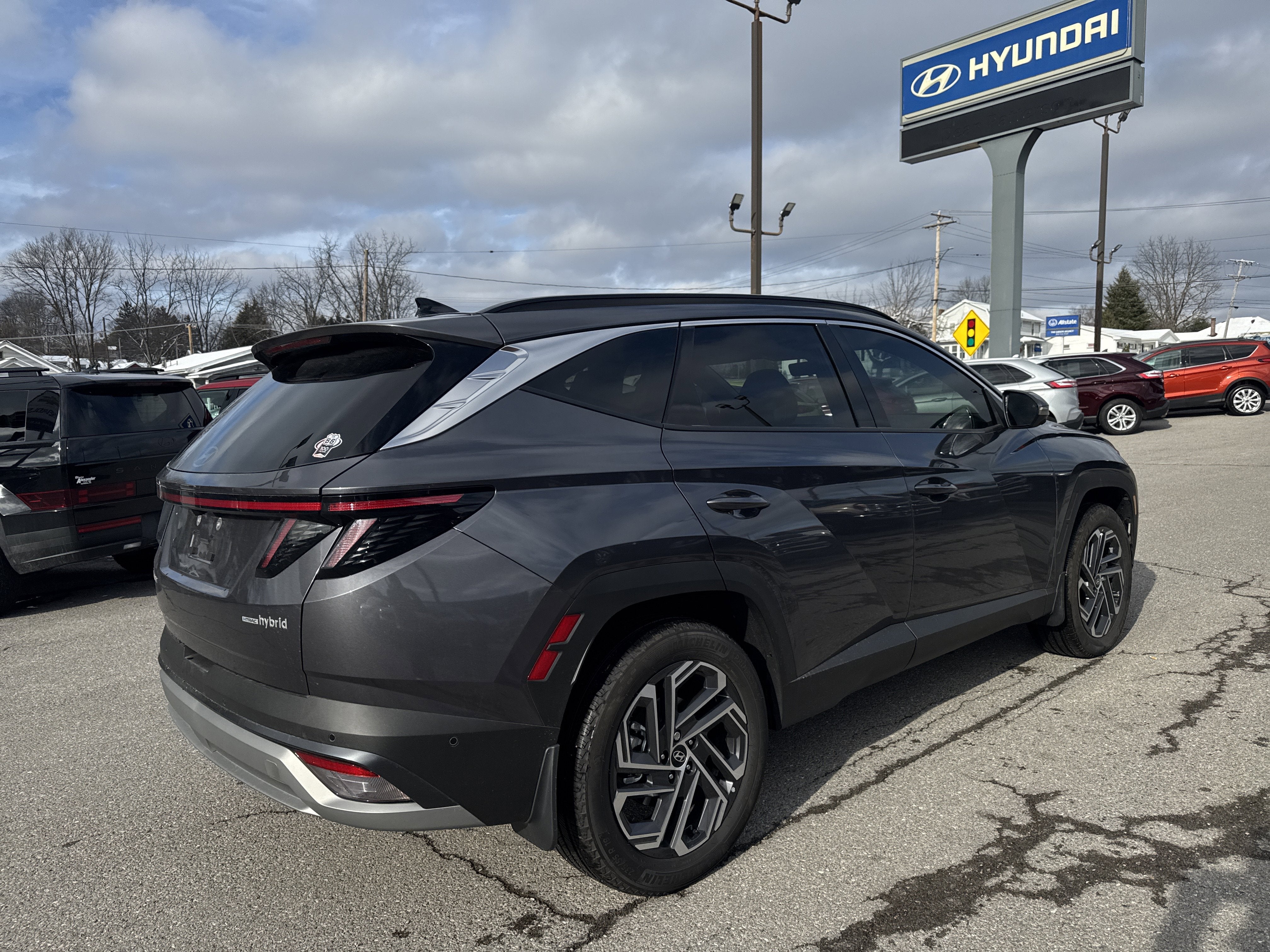 2025 Hyundai Tucson Hybrid Limited