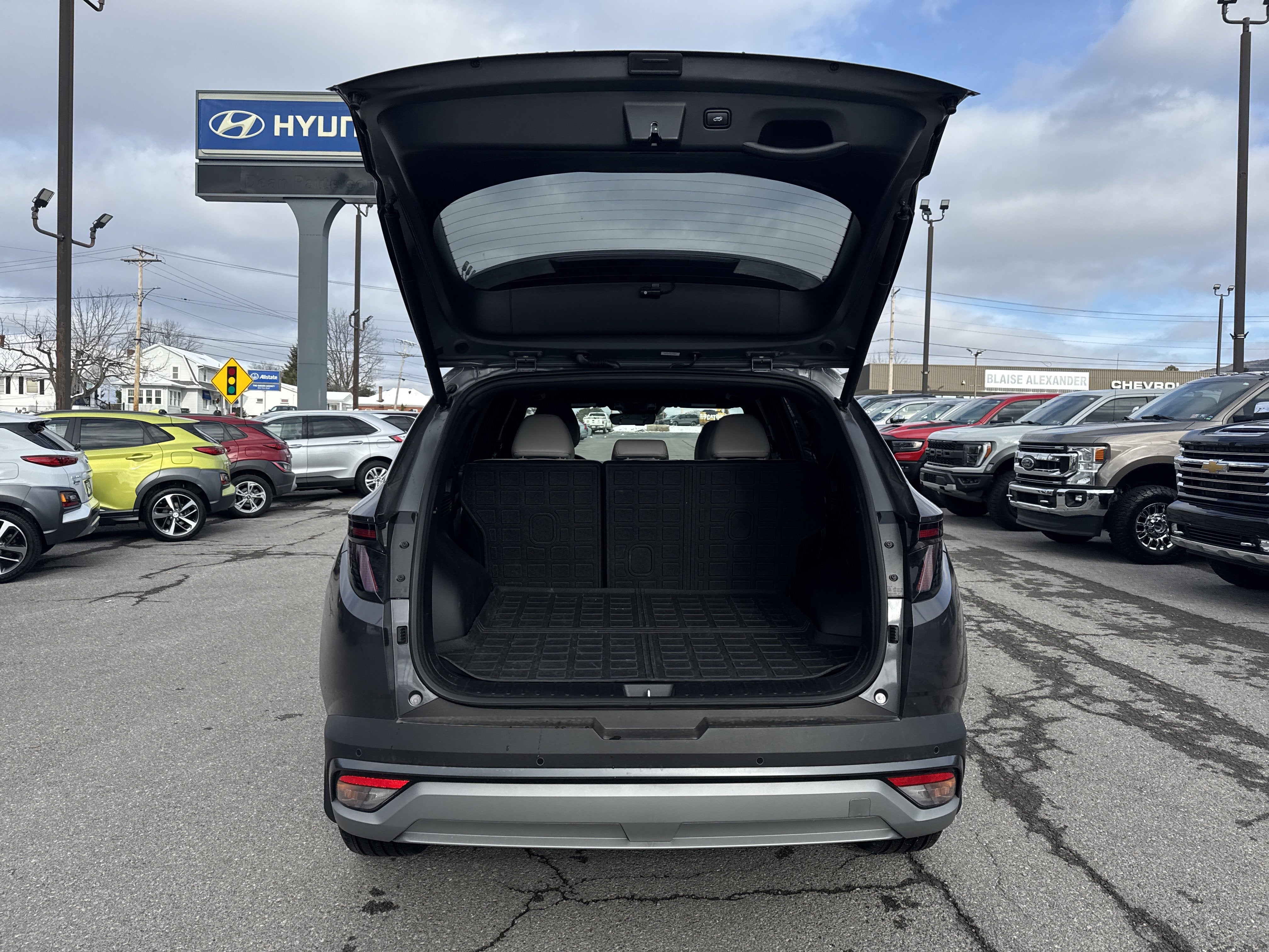 2025 Hyundai Tucson Hybrid Limited