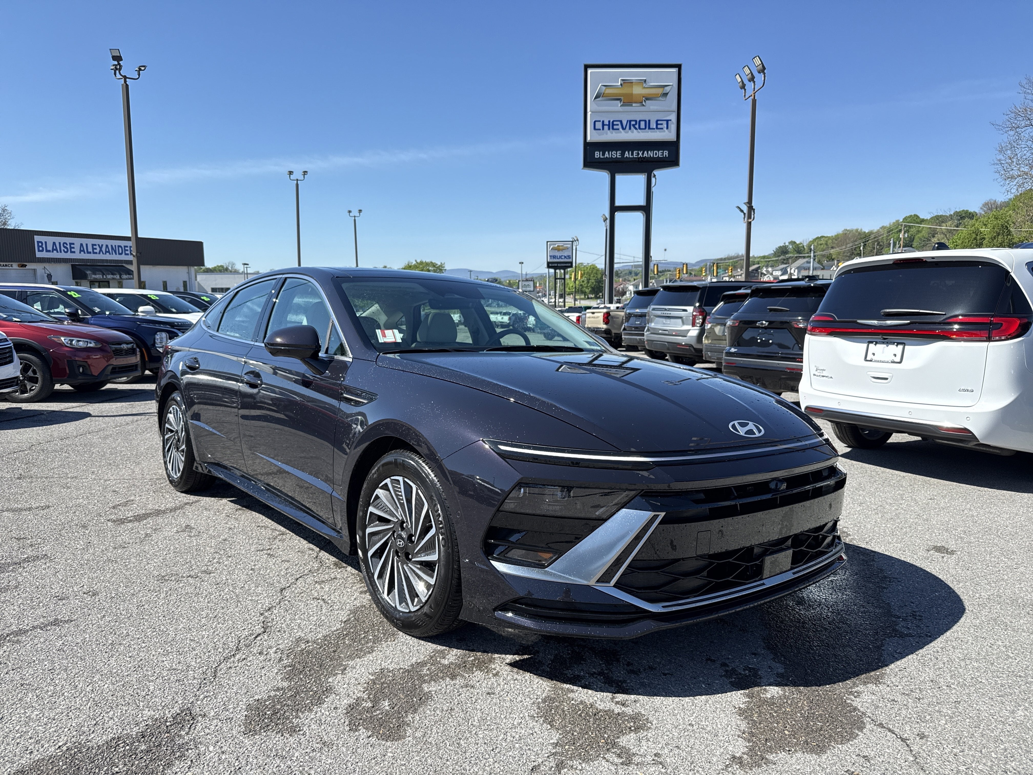 2025 Hyundai Sonata Hybrid Limited