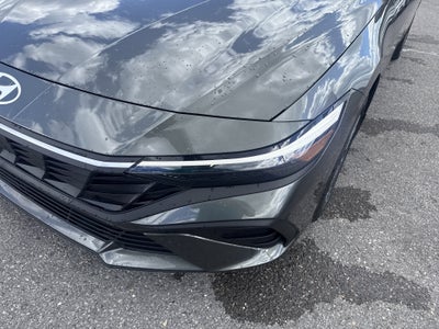 2025 Hyundai Elantra Hybrid SEL Sport