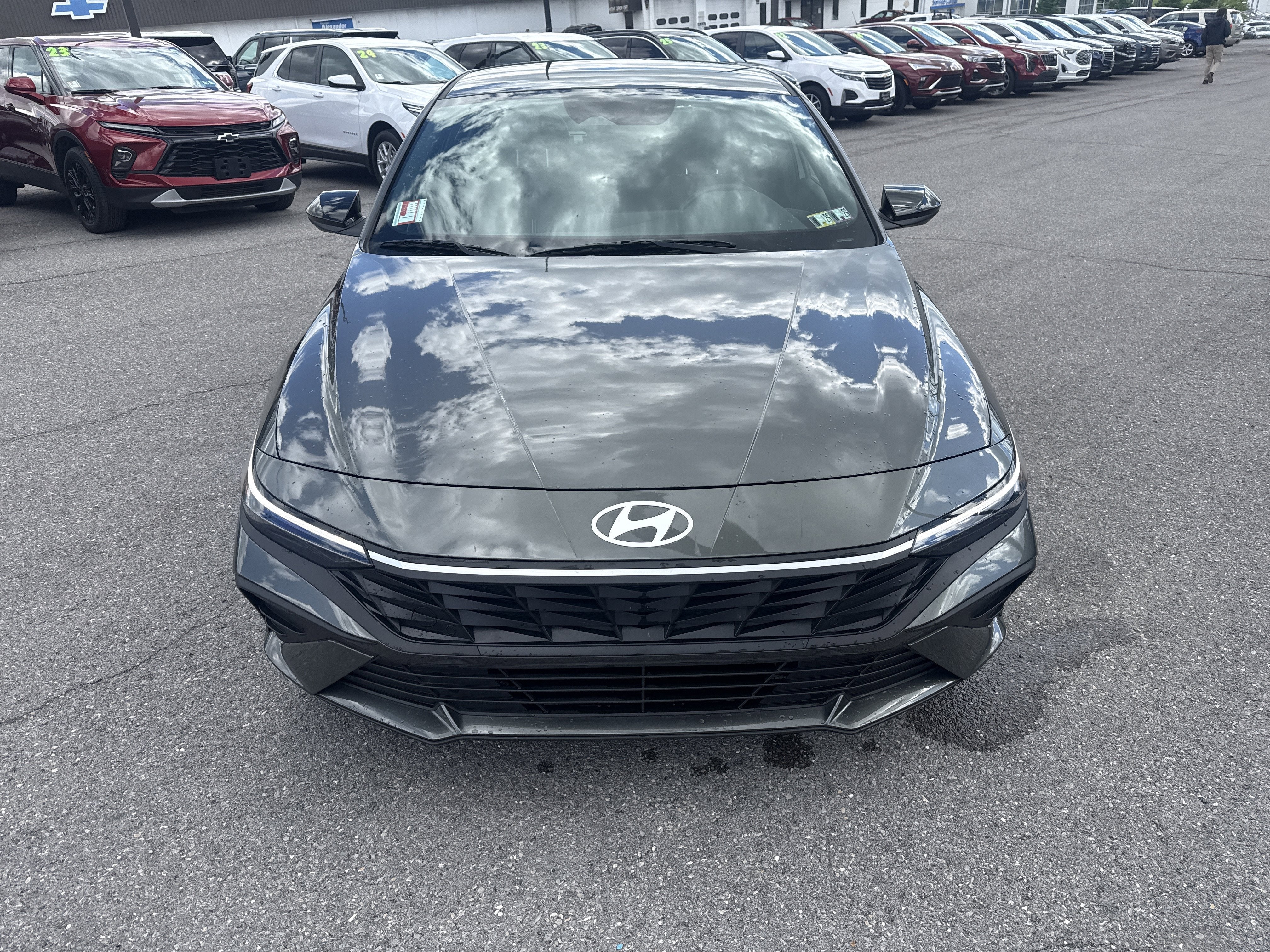 2025 Hyundai Elantra Hybrid SEL Sport