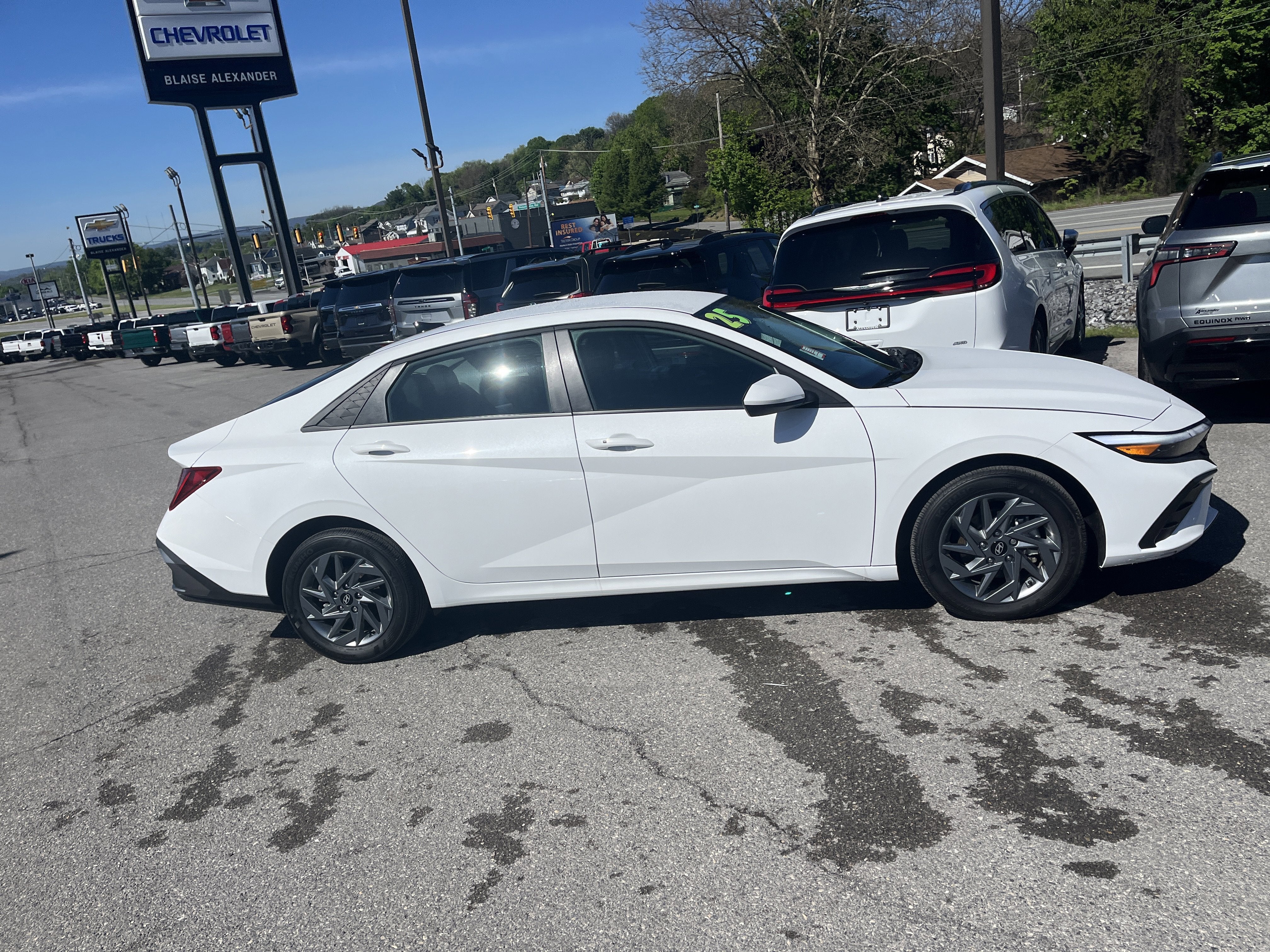 2025 Hyundai Elantra Hybrid Blue