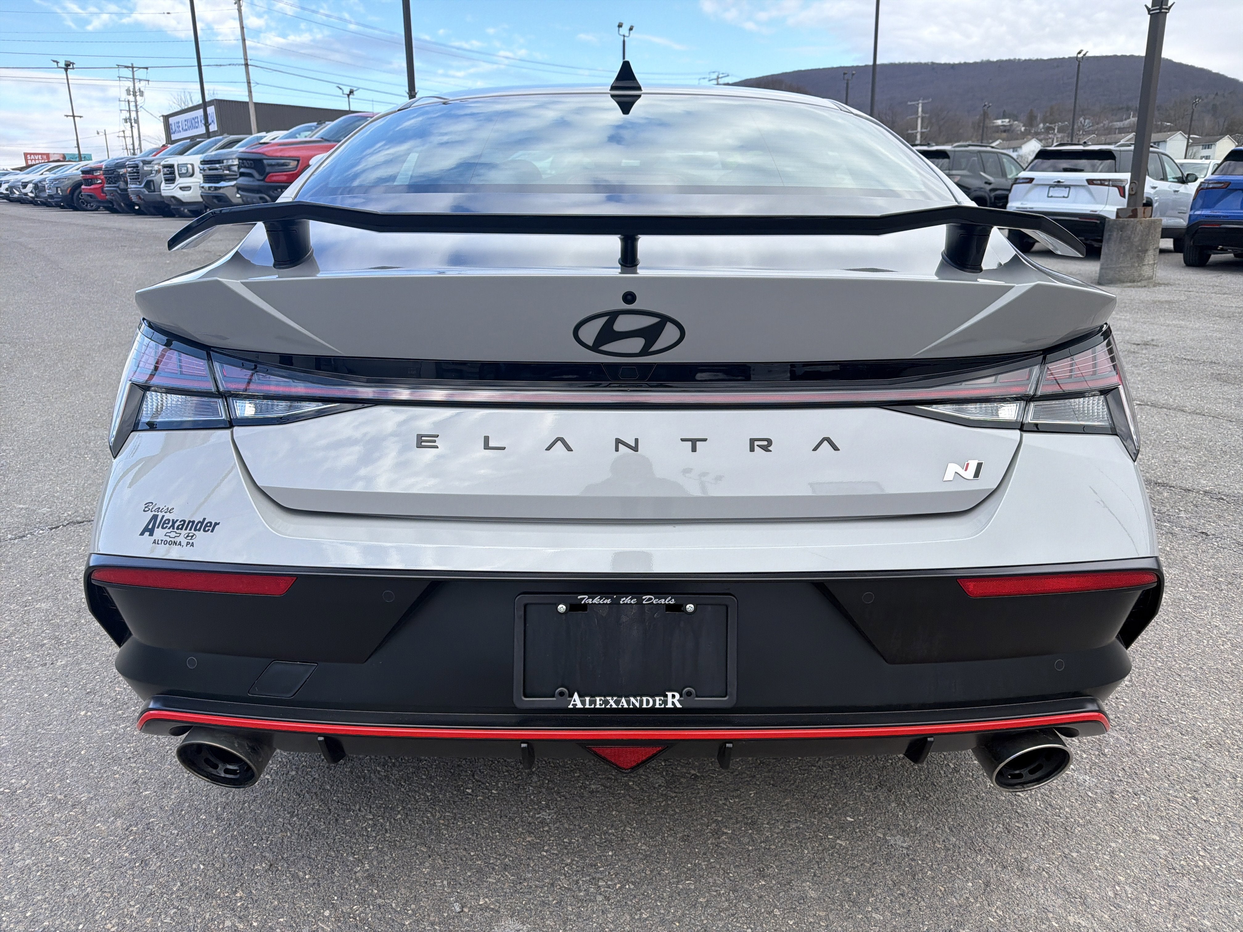 2025 Hyundai Elantra N Base