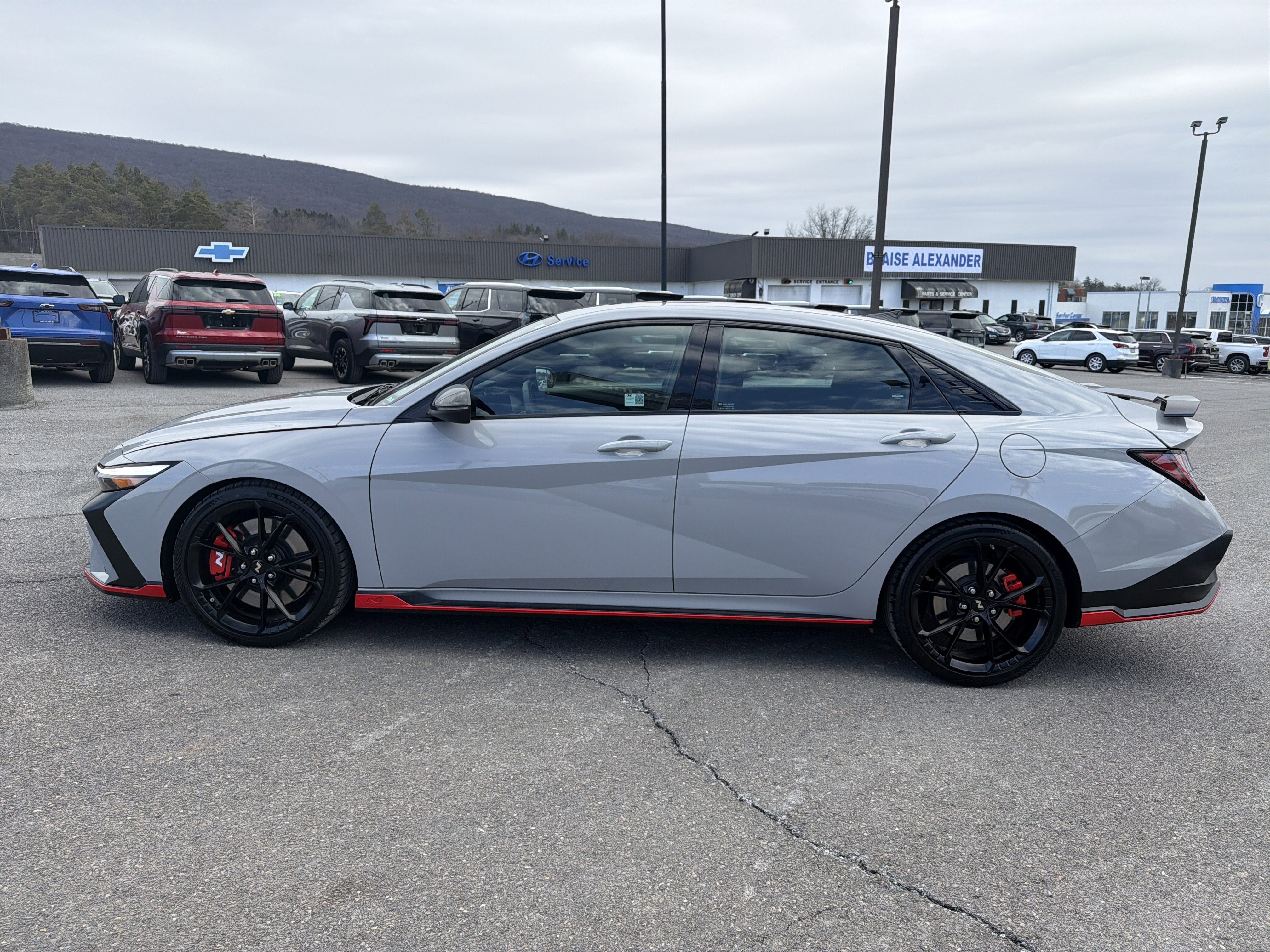 2025 Hyundai Elantra N Base