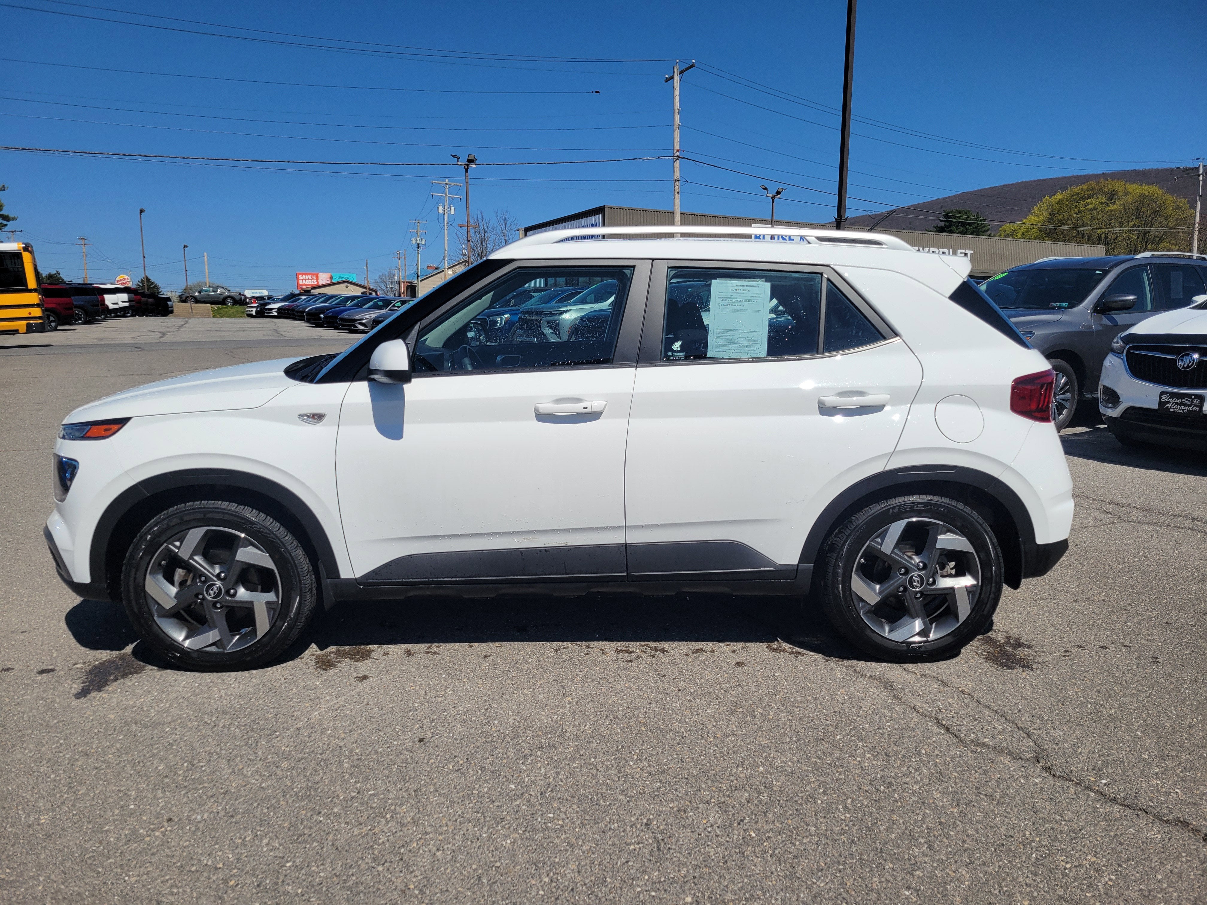 2024 Hyundai Venue SEL