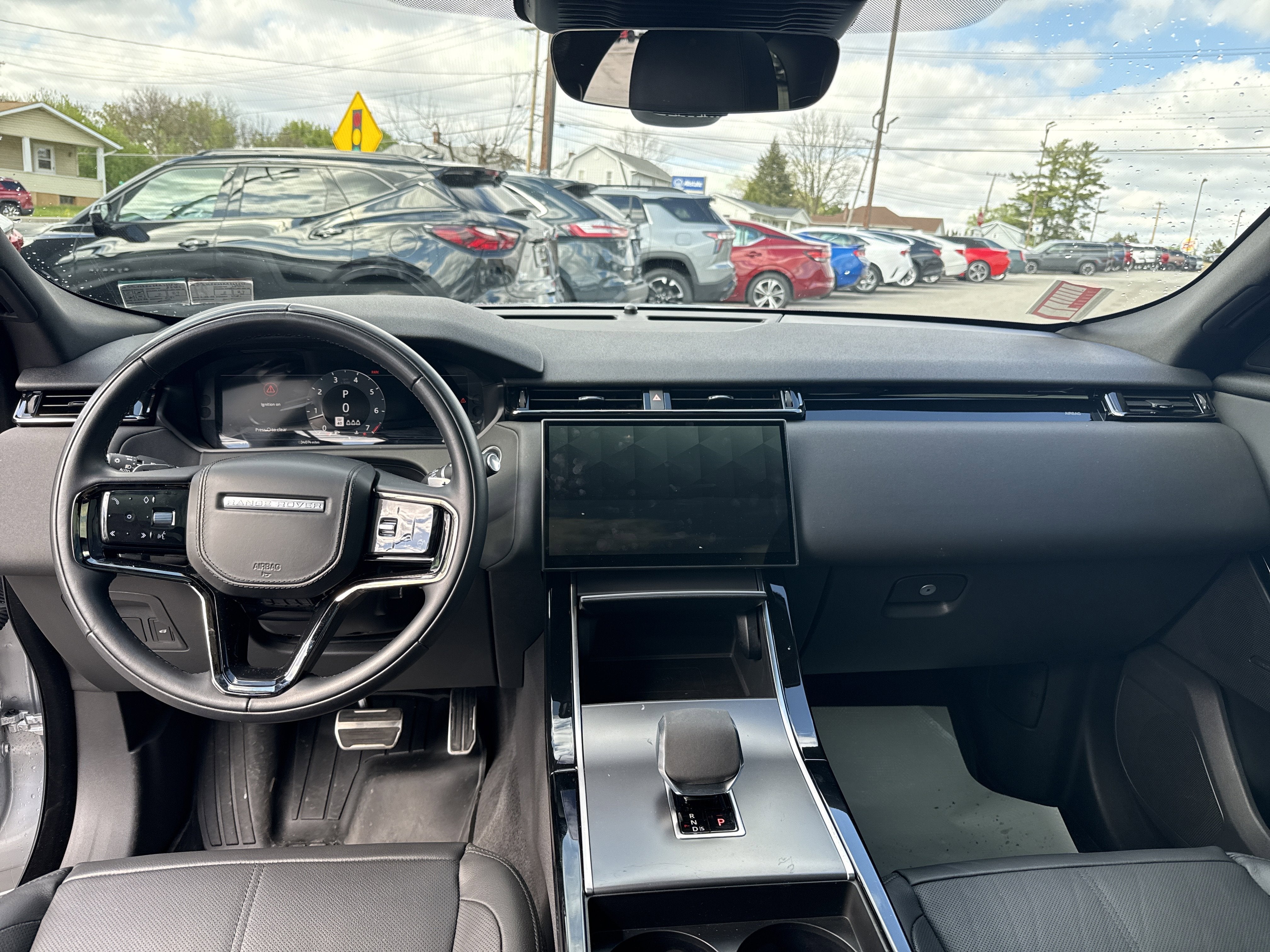 2024 Land Rover Range Rover Velar Dynamic SE