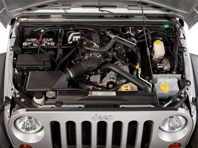 2012 Jeep Wrangler Unlimited 4WD 4dr Sahara