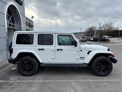 2022 Jeep Wrangler Unlimited Sahara Altitude 4x4