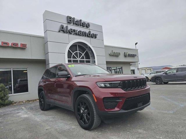 2025 Jeep Grand Cherokee Altitude 4x4