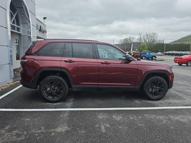 2025 Jeep Grand Cherokee Altitude 4x4