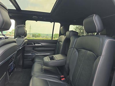 2024 Jeep Grand Wagoneer L Series II 4x4